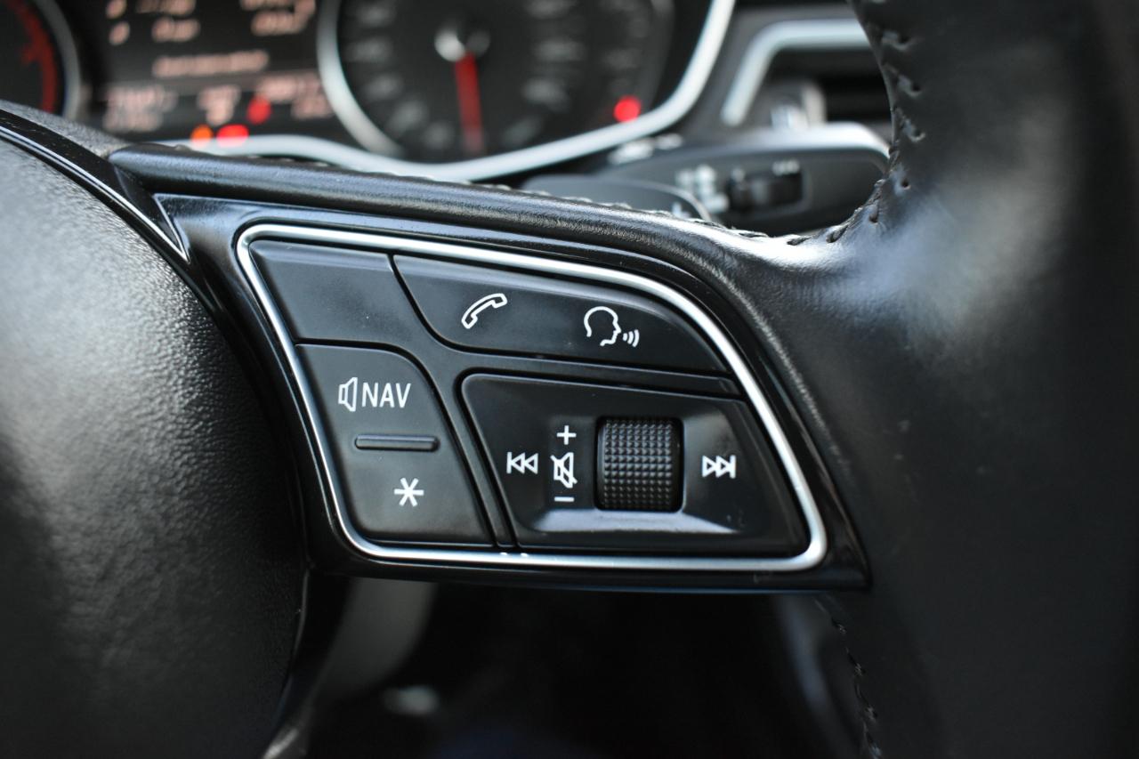 Audi A4 2.0T Premium quattro Sedan 2017