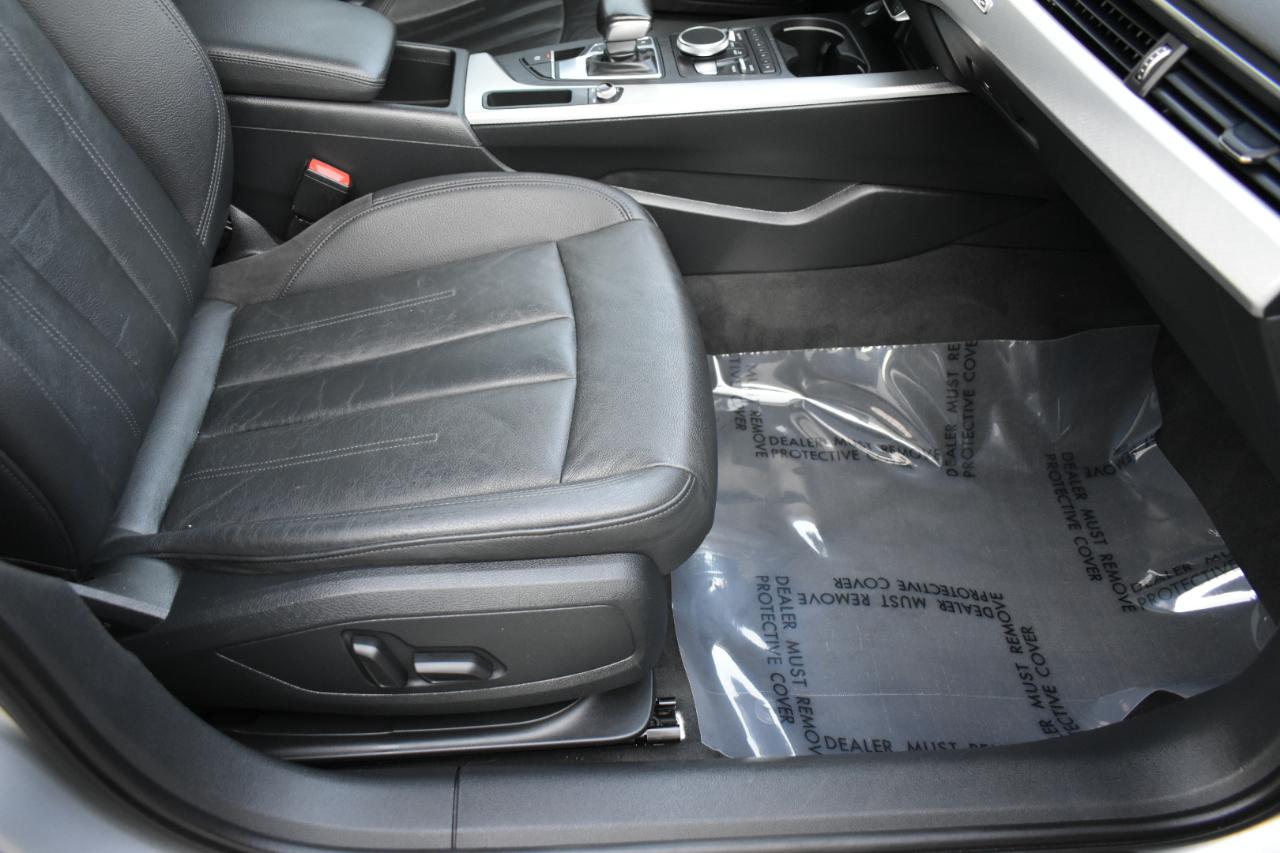 Audi A4 2.0T Premium quattro Sedan 2017