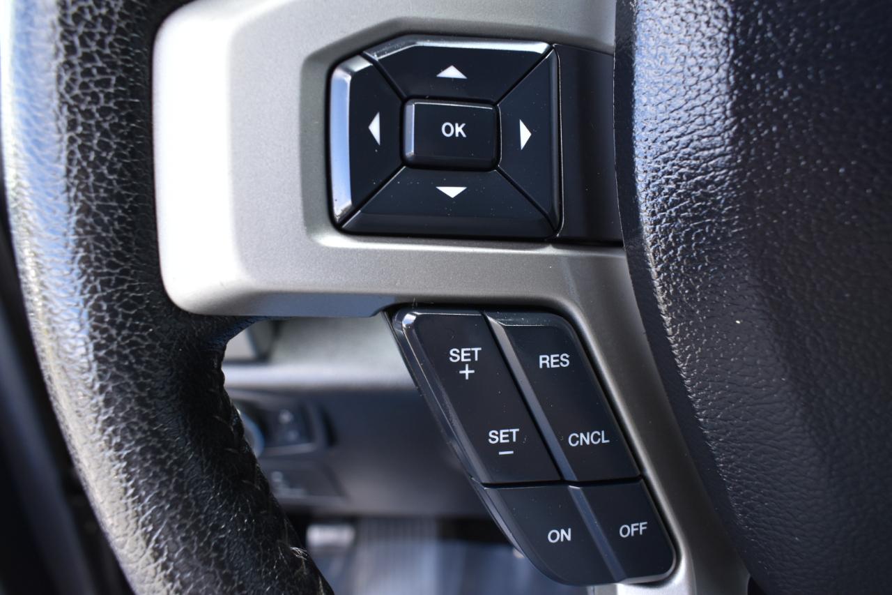 Ford F-150 Lariat SuperCrew 4WD 2015