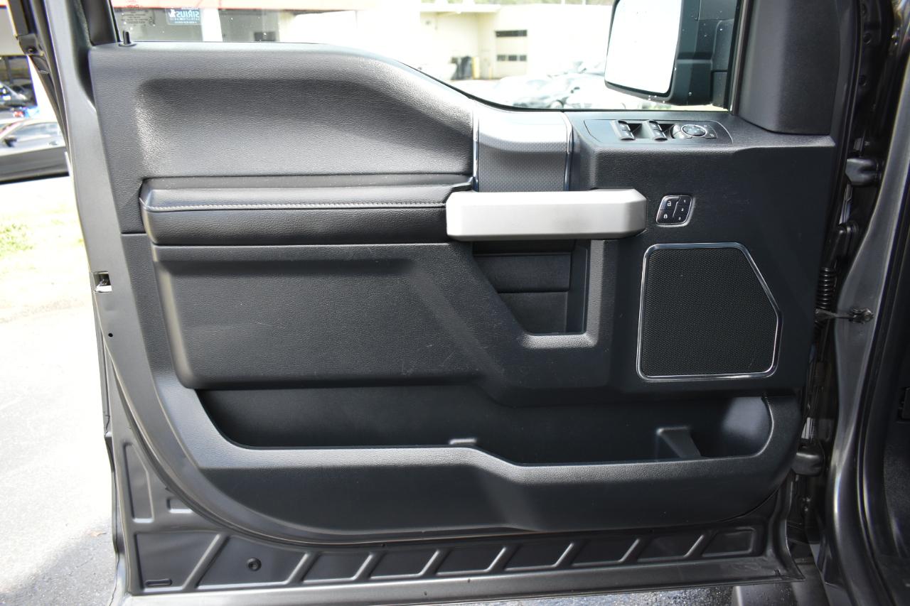 Ford F-150 Lariat SuperCrew 4WD 2015