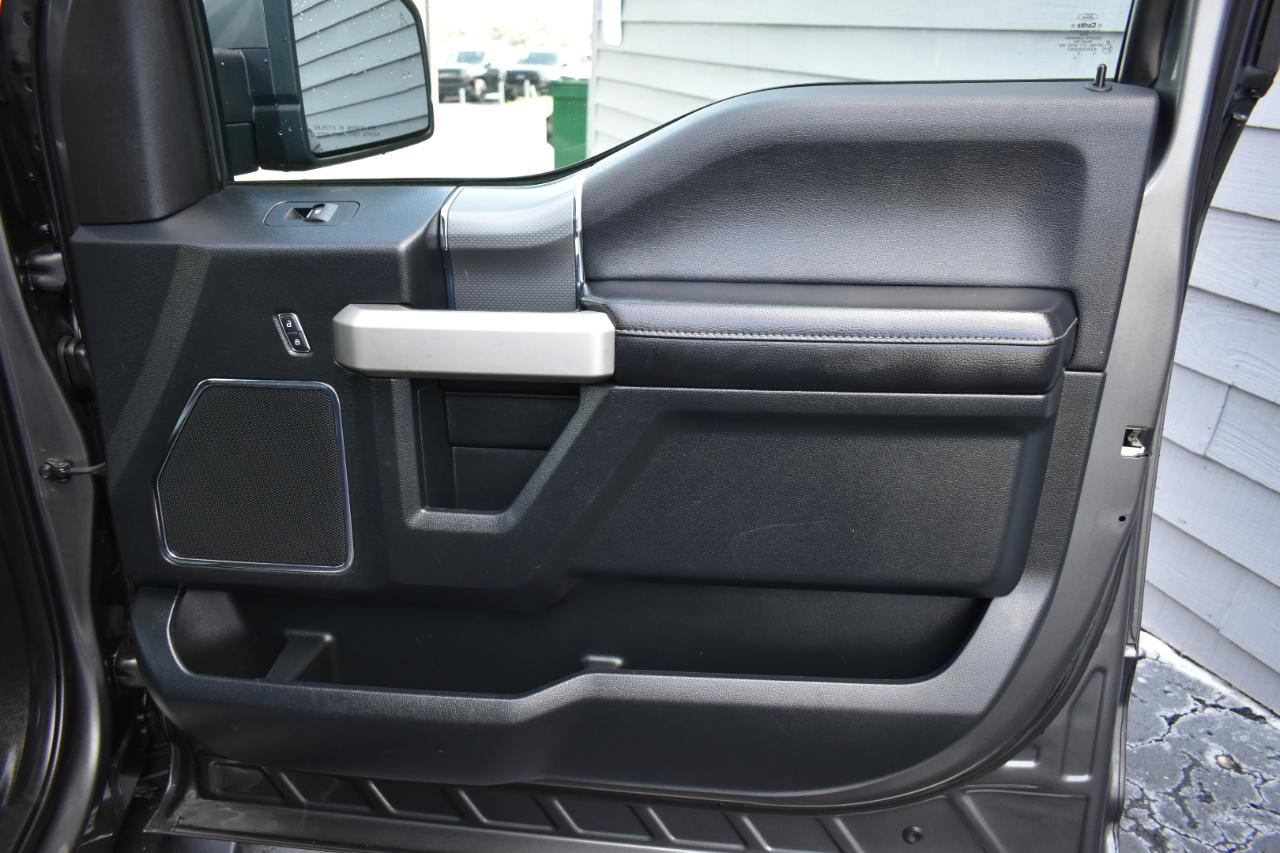 Ford F-150 Lariat SuperCrew 4WD 2015