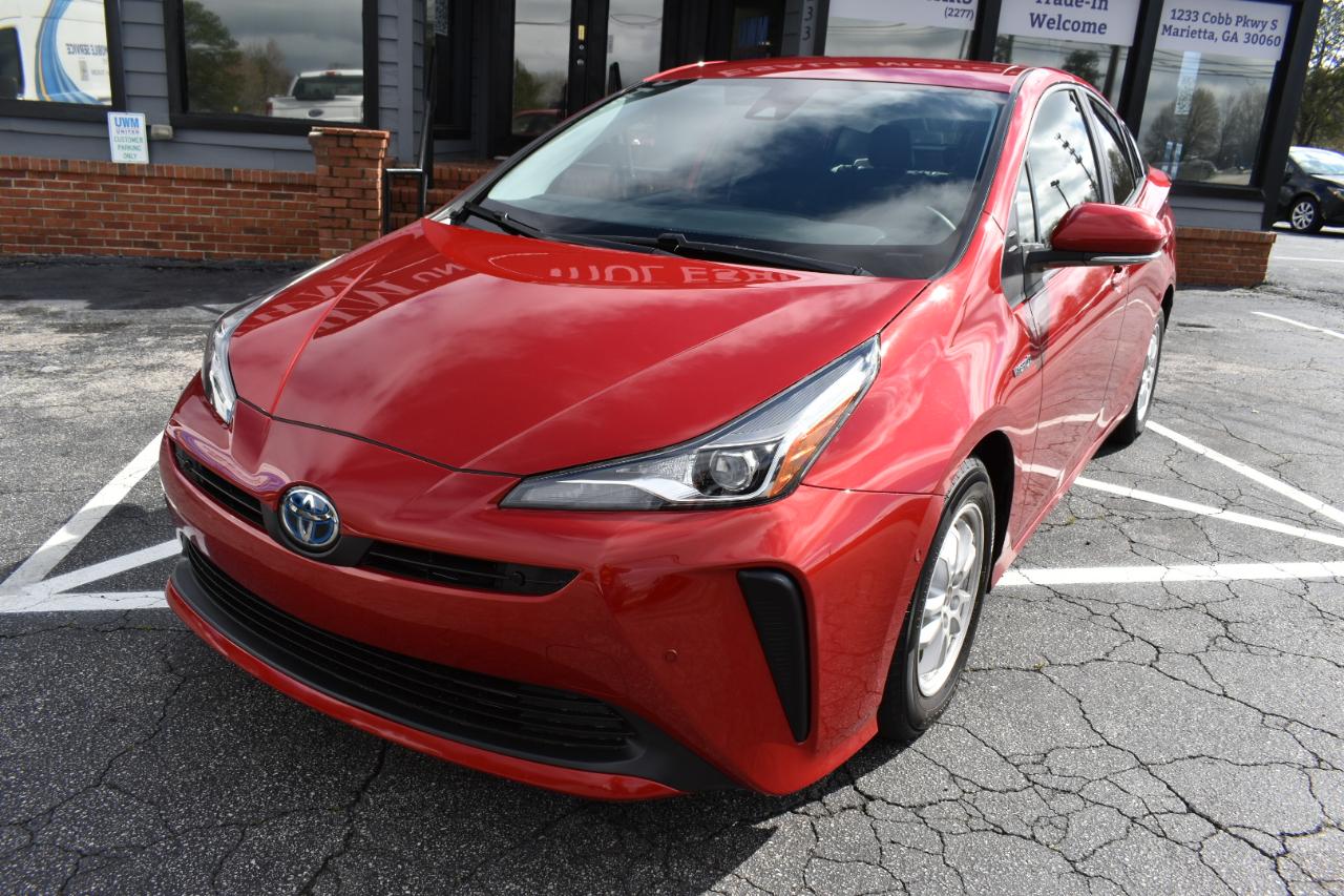Toyota Prius LE 4D Hatchback 2022