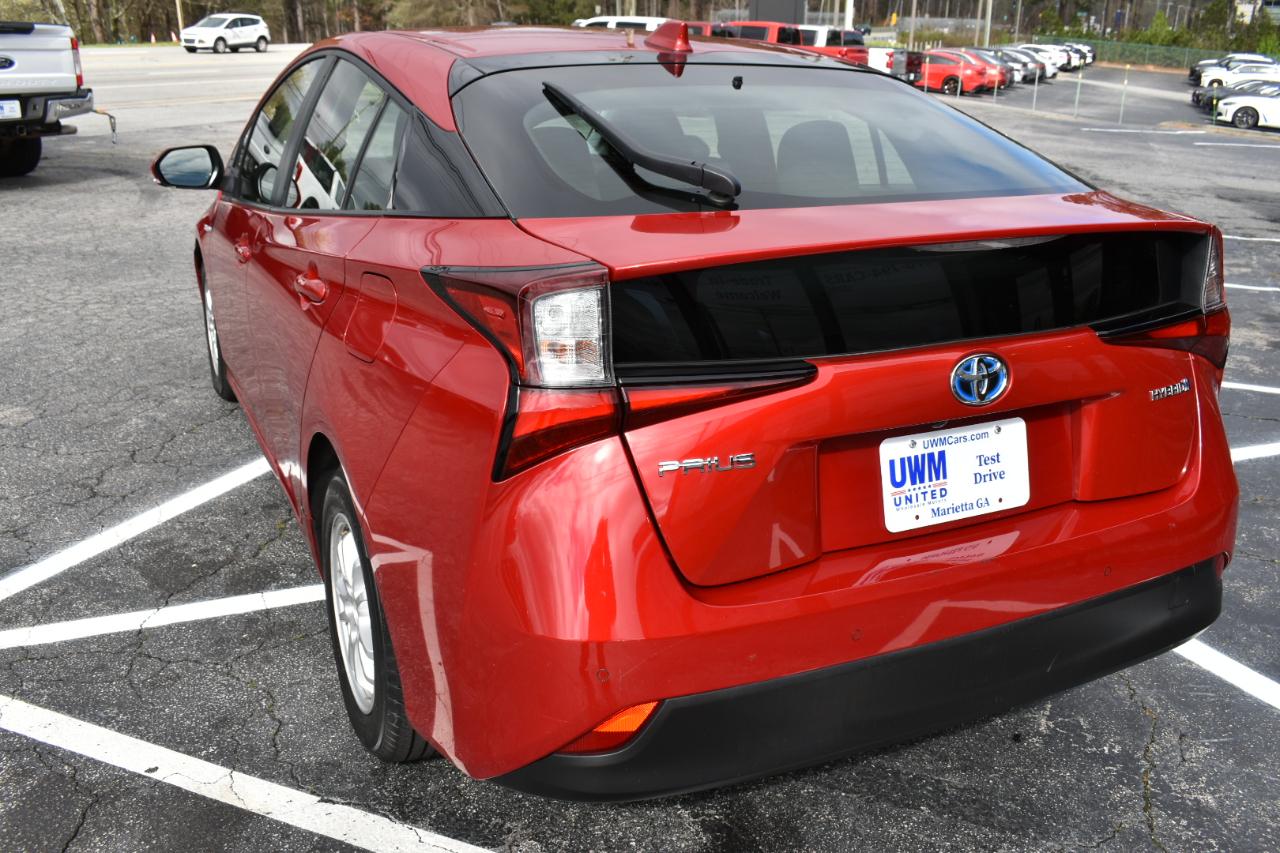 Toyota Prius LE 4D Hatchback 2022