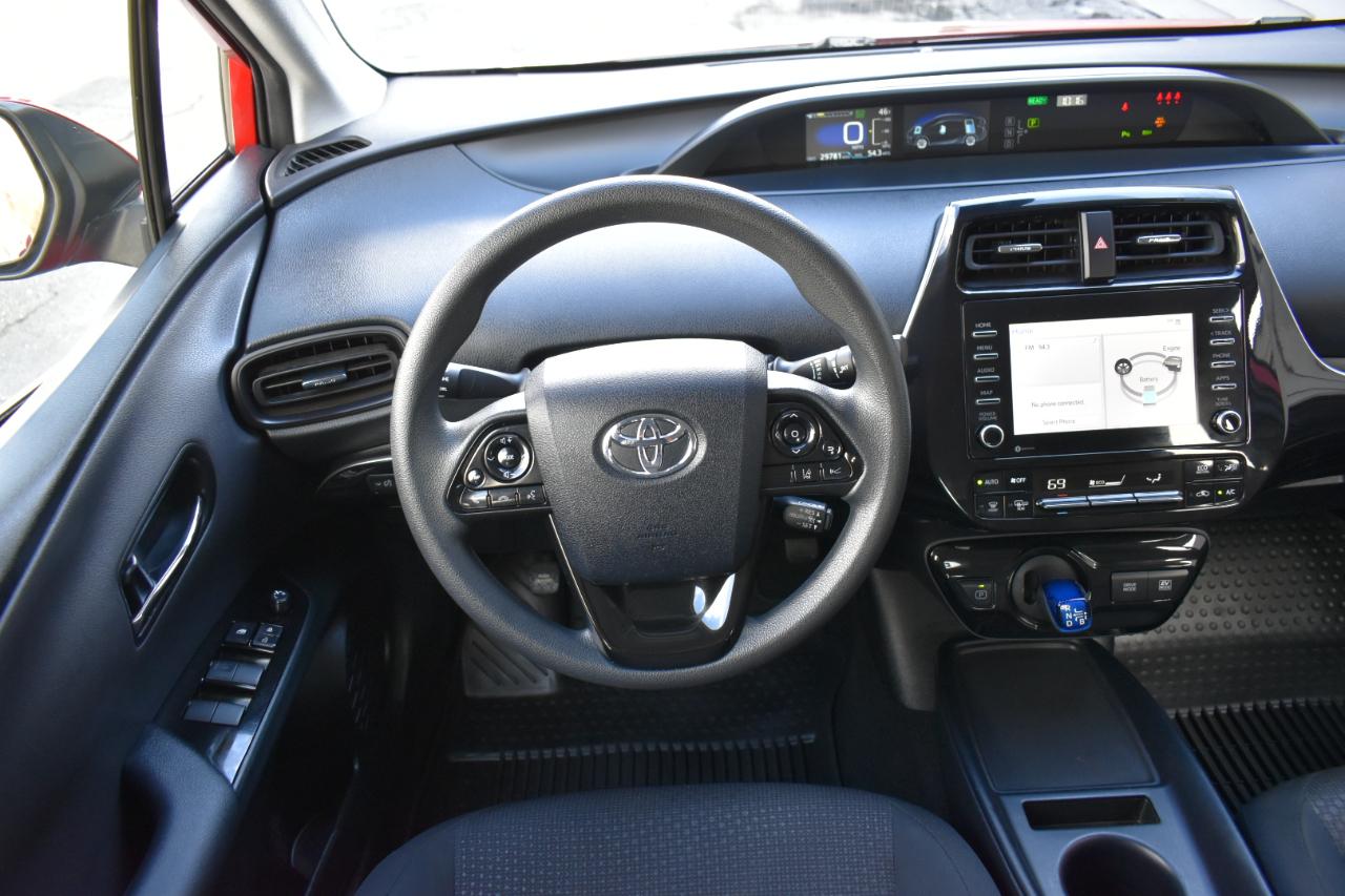Toyota Prius LE 4D Hatchback 2022