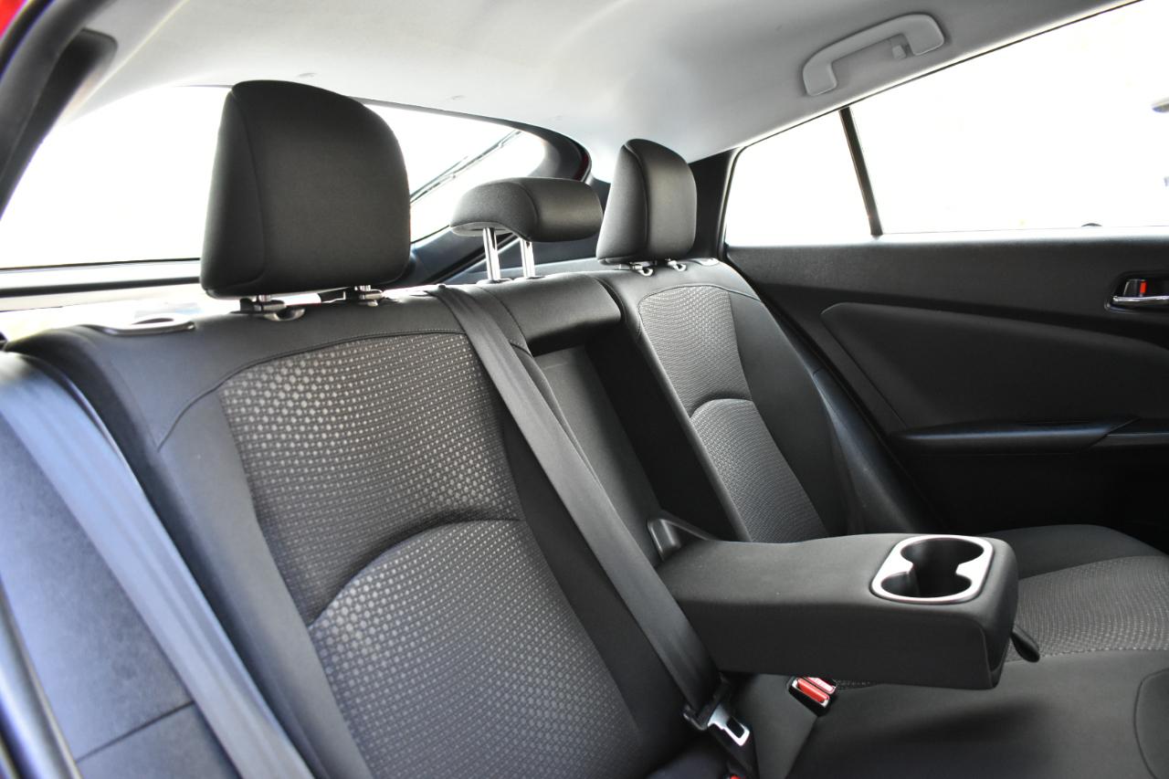 Toyota Prius LE 4D Hatchback 2022