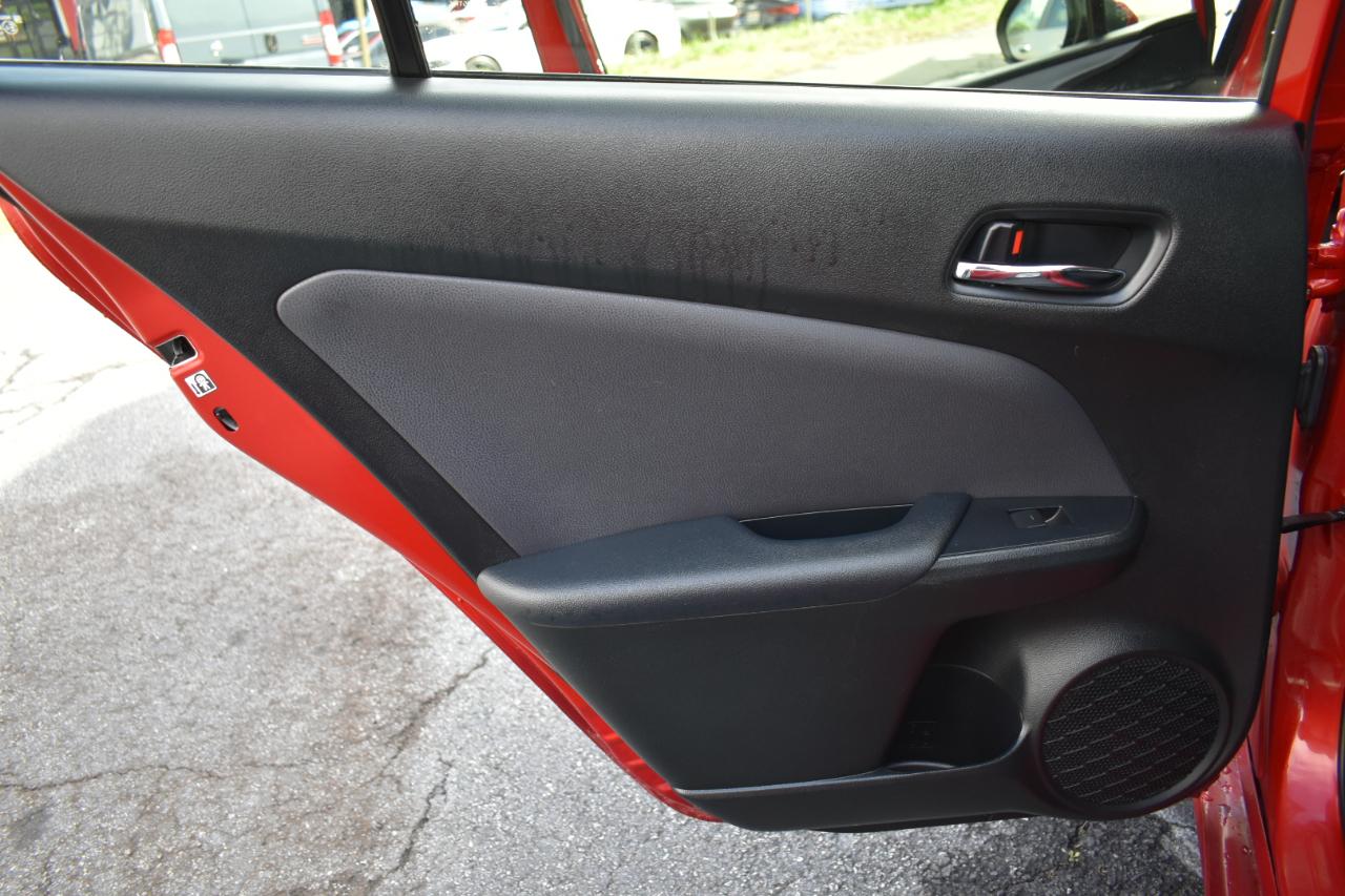 Toyota Prius LE 4D Hatchback 2022