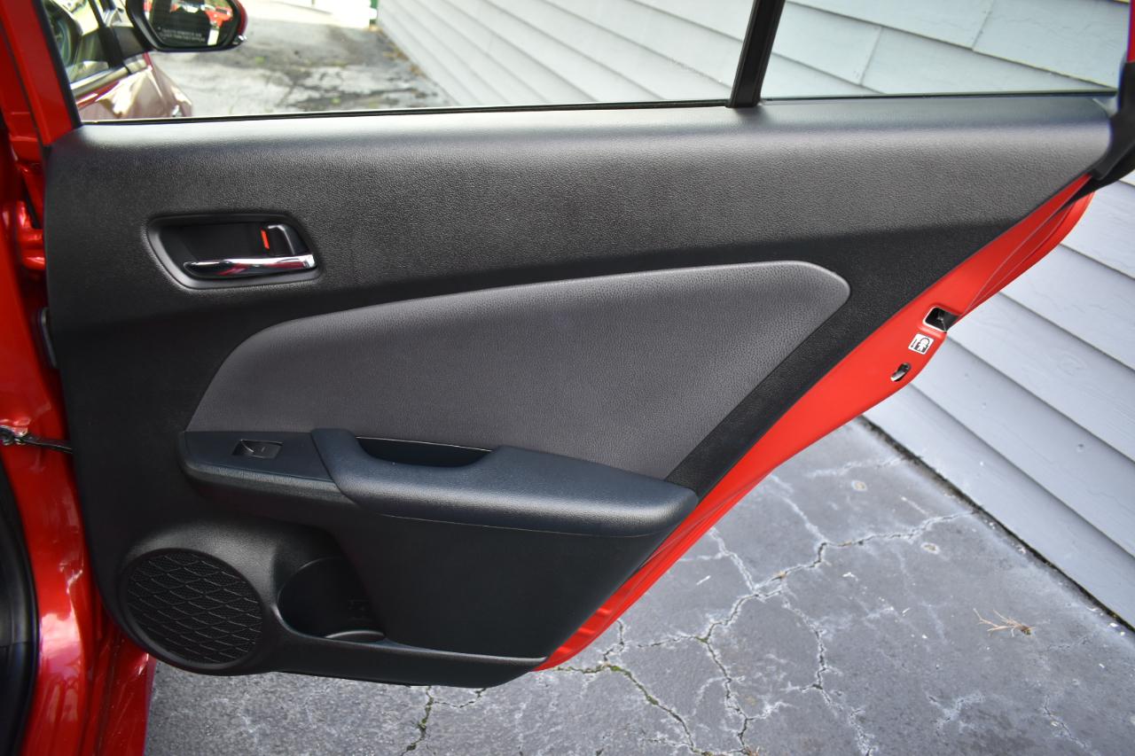 Toyota Prius LE 4D Hatchback 2022