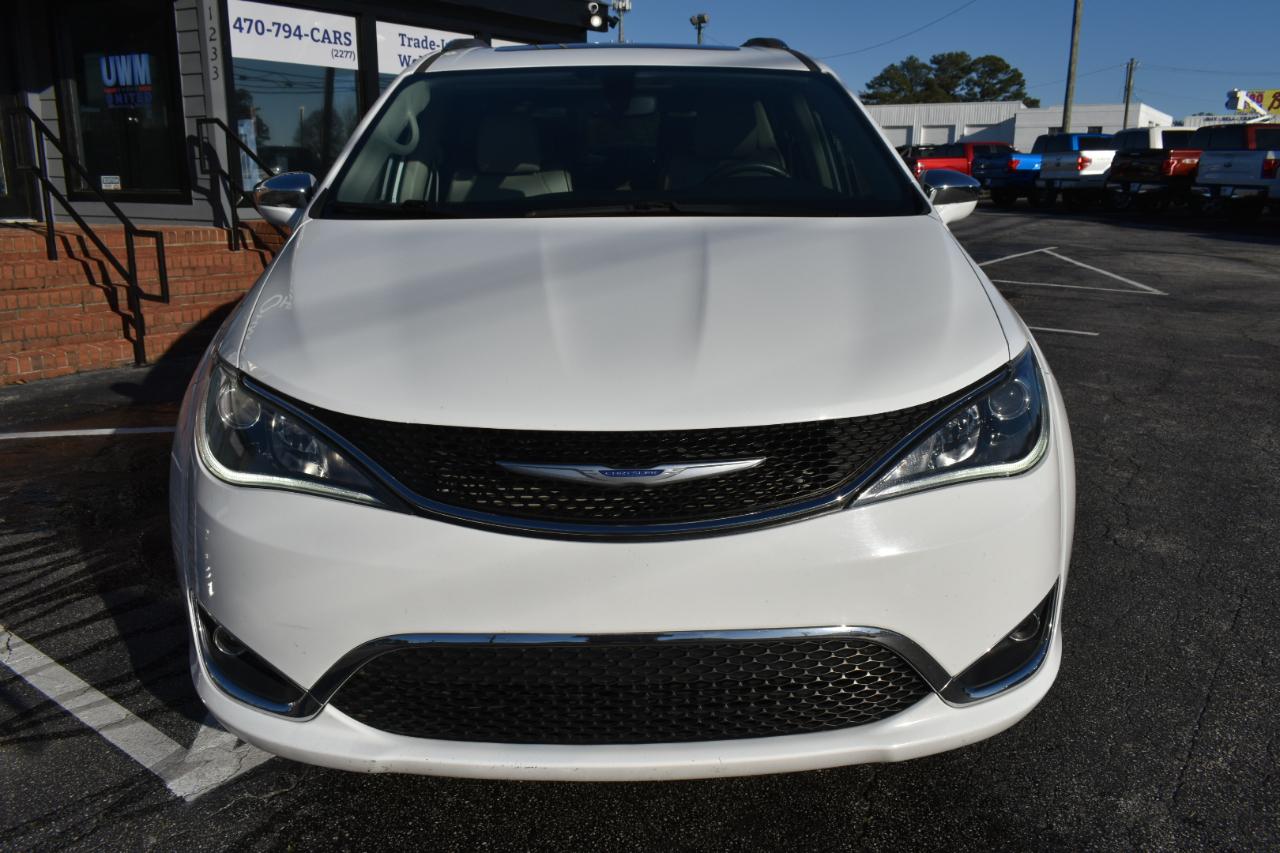 Chrysler Pacifica Limited 2020