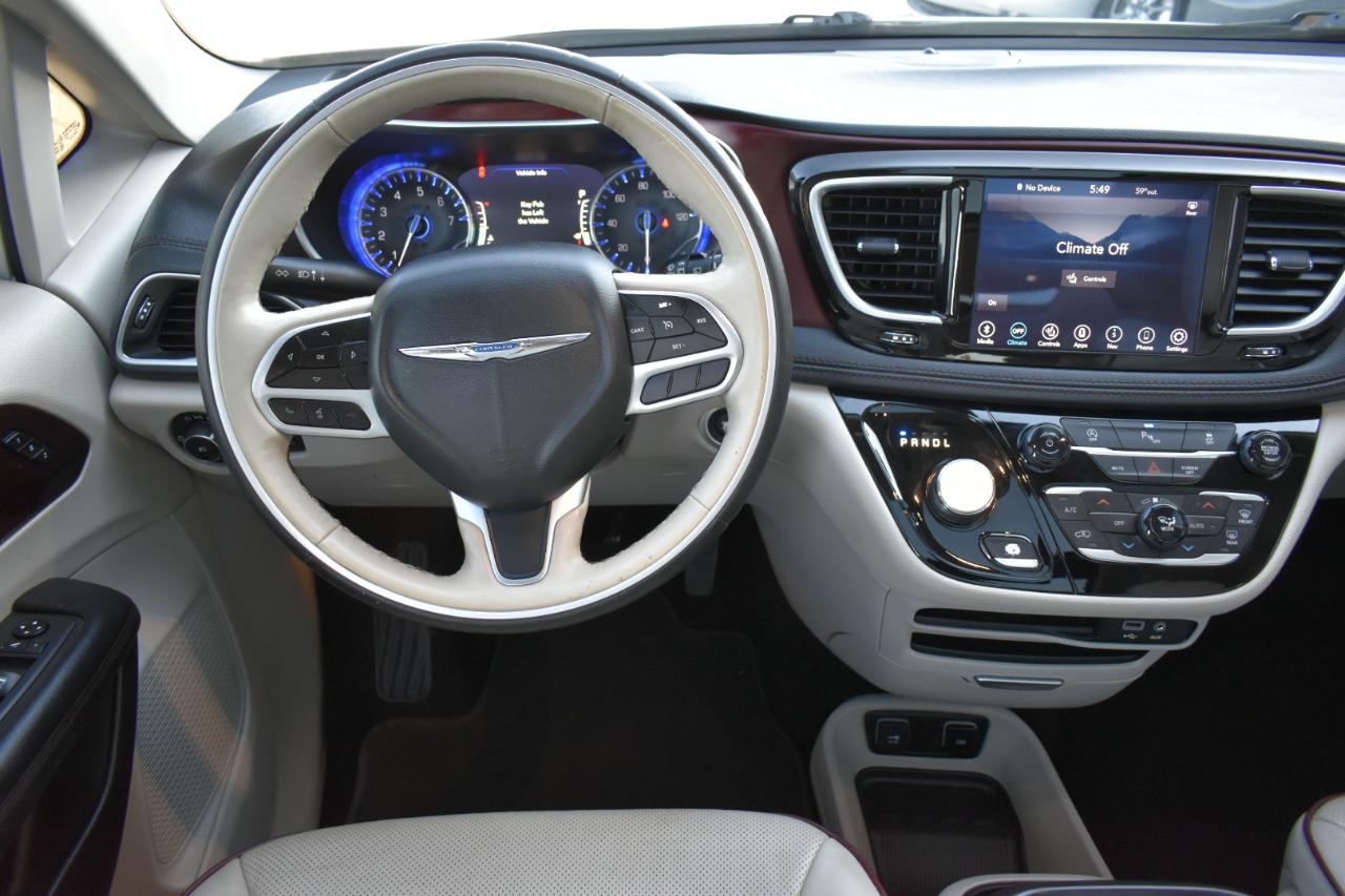 Chrysler Pacifica Limited 2020