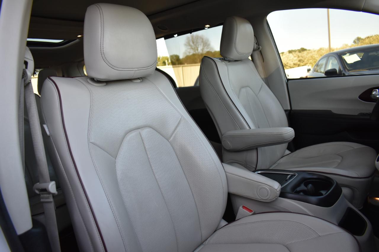 Chrysler Pacifica Limited 2020