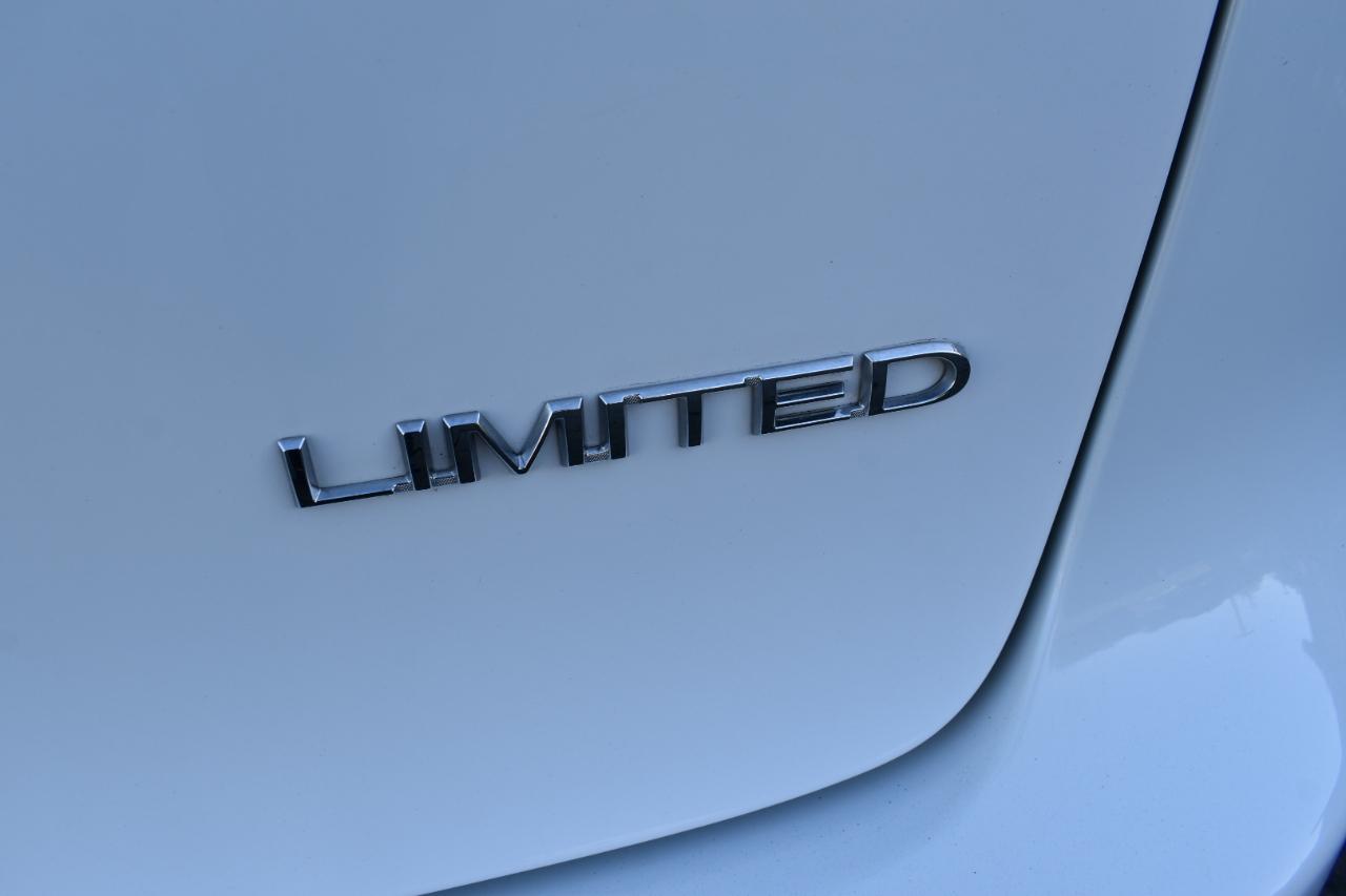 Chrysler Pacifica Limited 2020