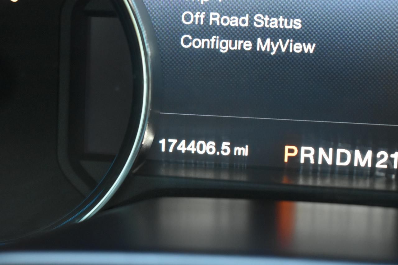 Ford F-150 Lariat SuperCrew 5.5-ft. Bed 4WD 2016