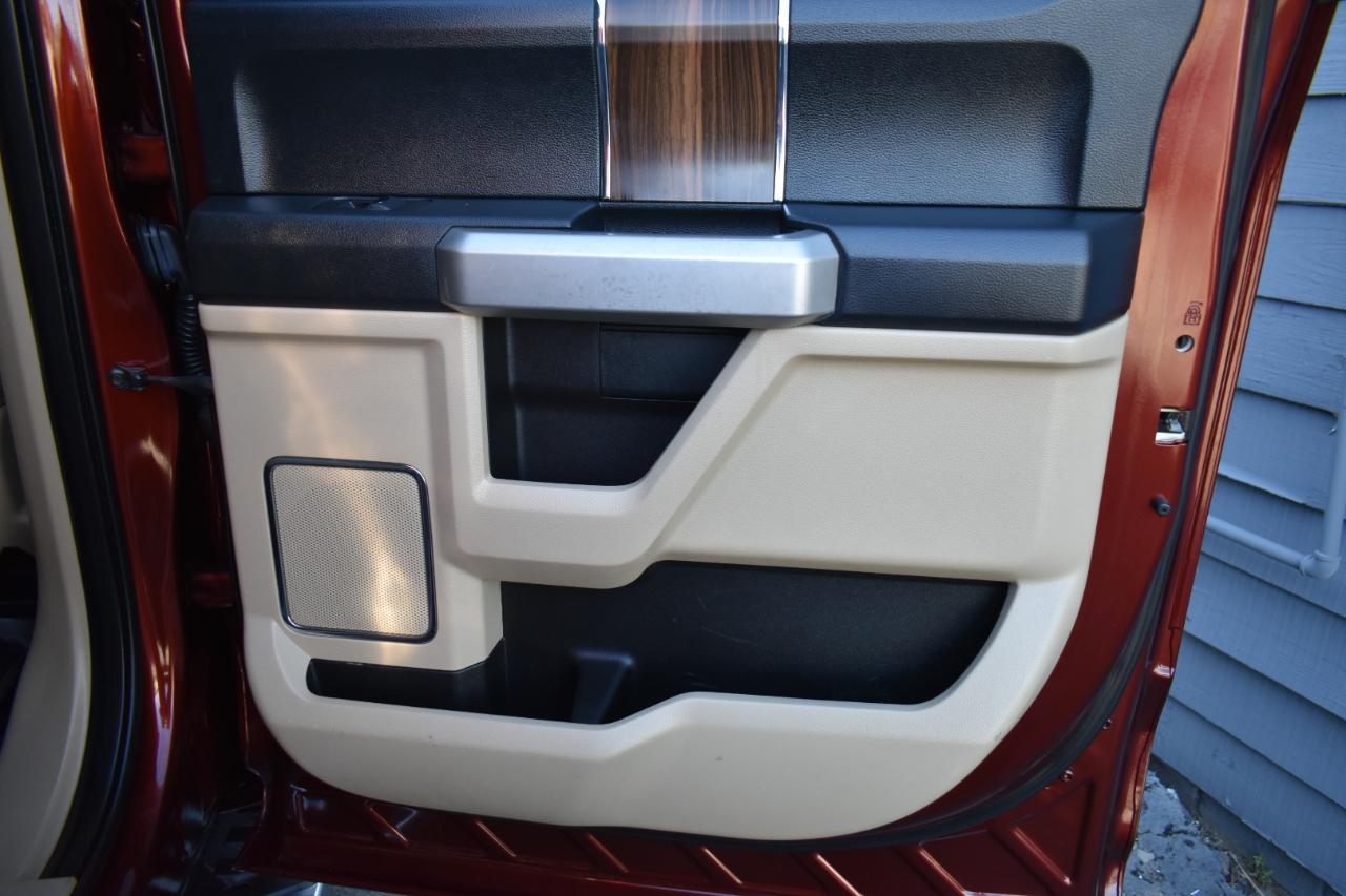 Ford F-150 Lariat SuperCrew 5.5-ft. Bed 4WD 2016