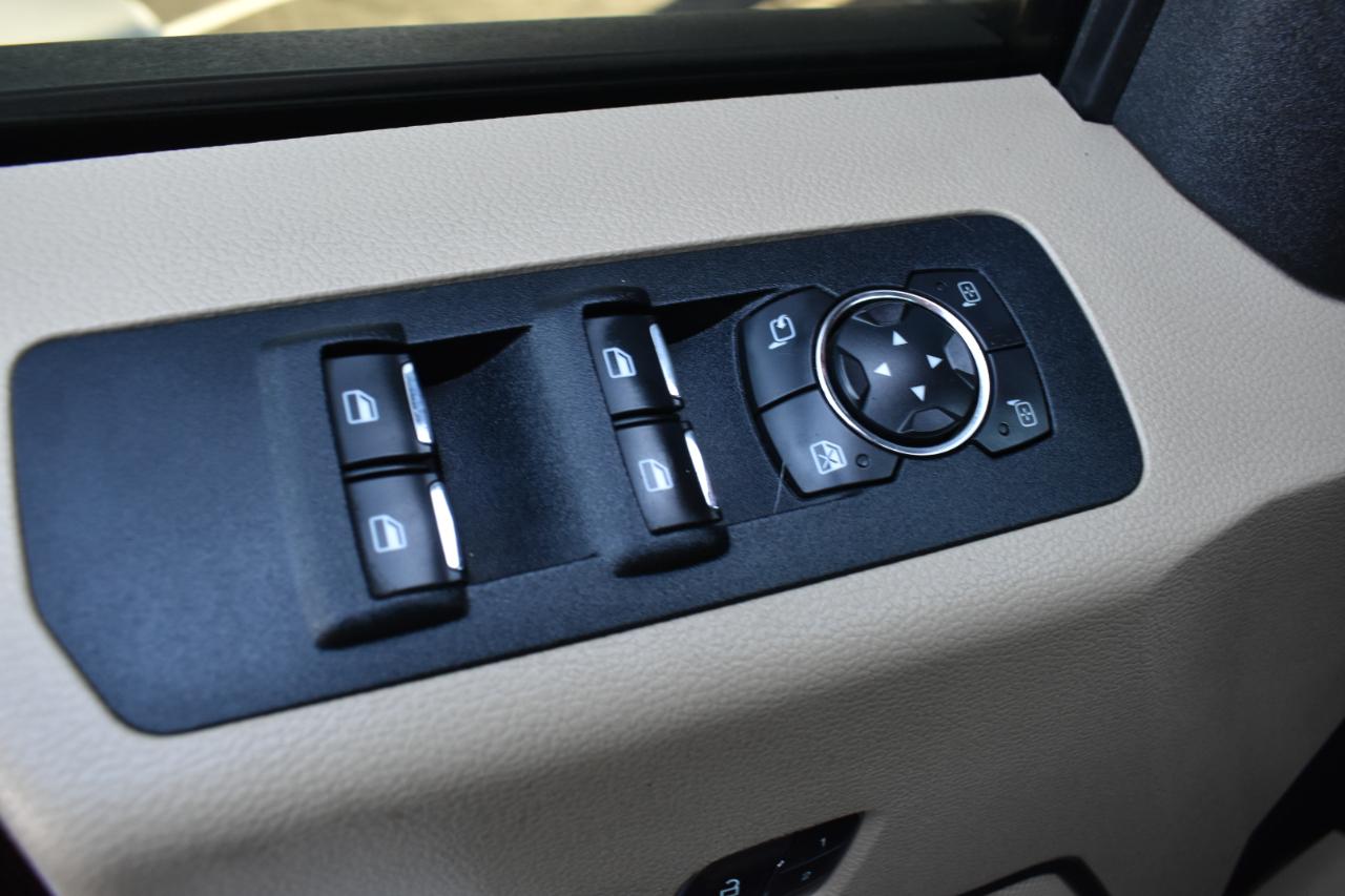 Ford F-150 Lariat SuperCrew 5.5-ft. Bed 4WD 2016