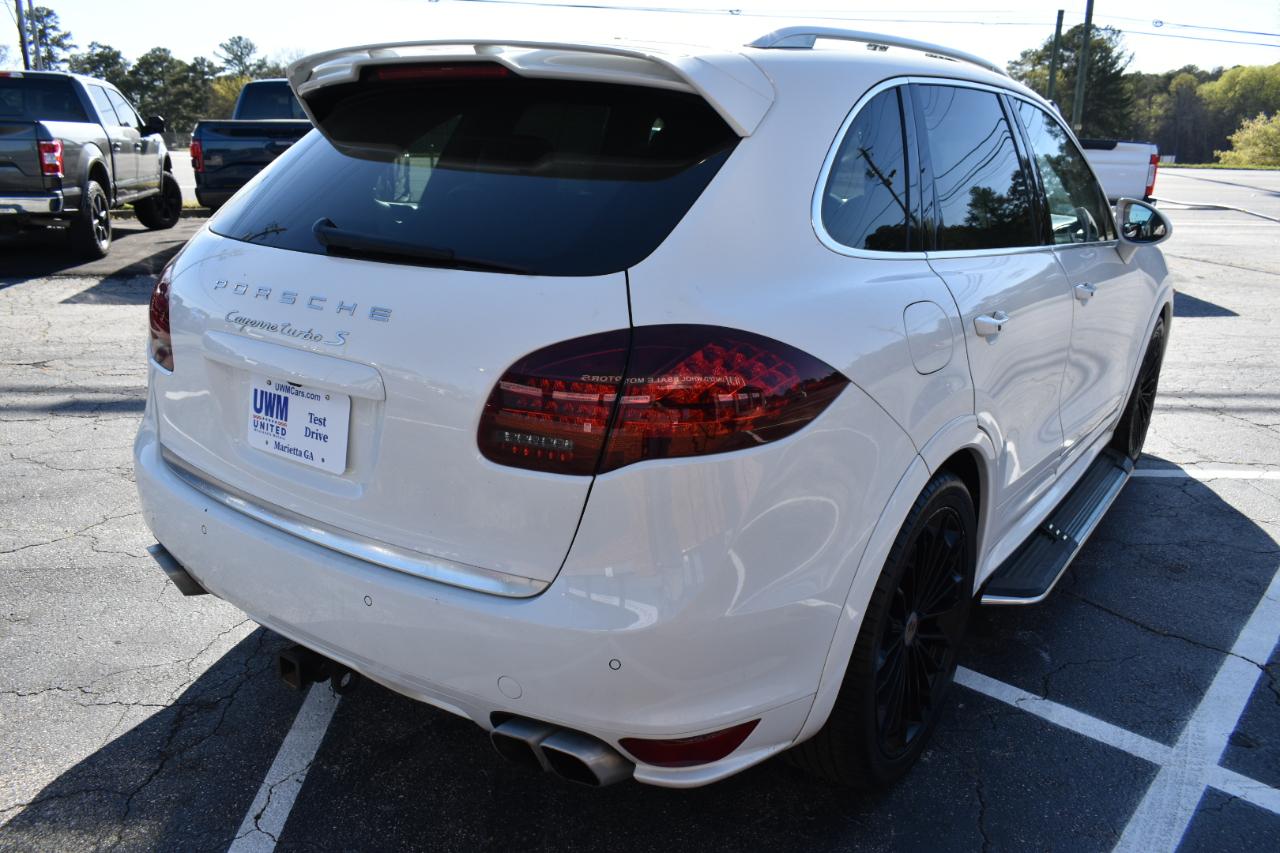 Porsche Cayenne GTS 2014