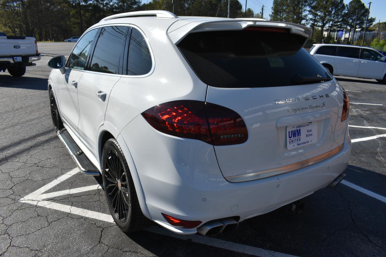 Porsche Cayenne GTS 2014