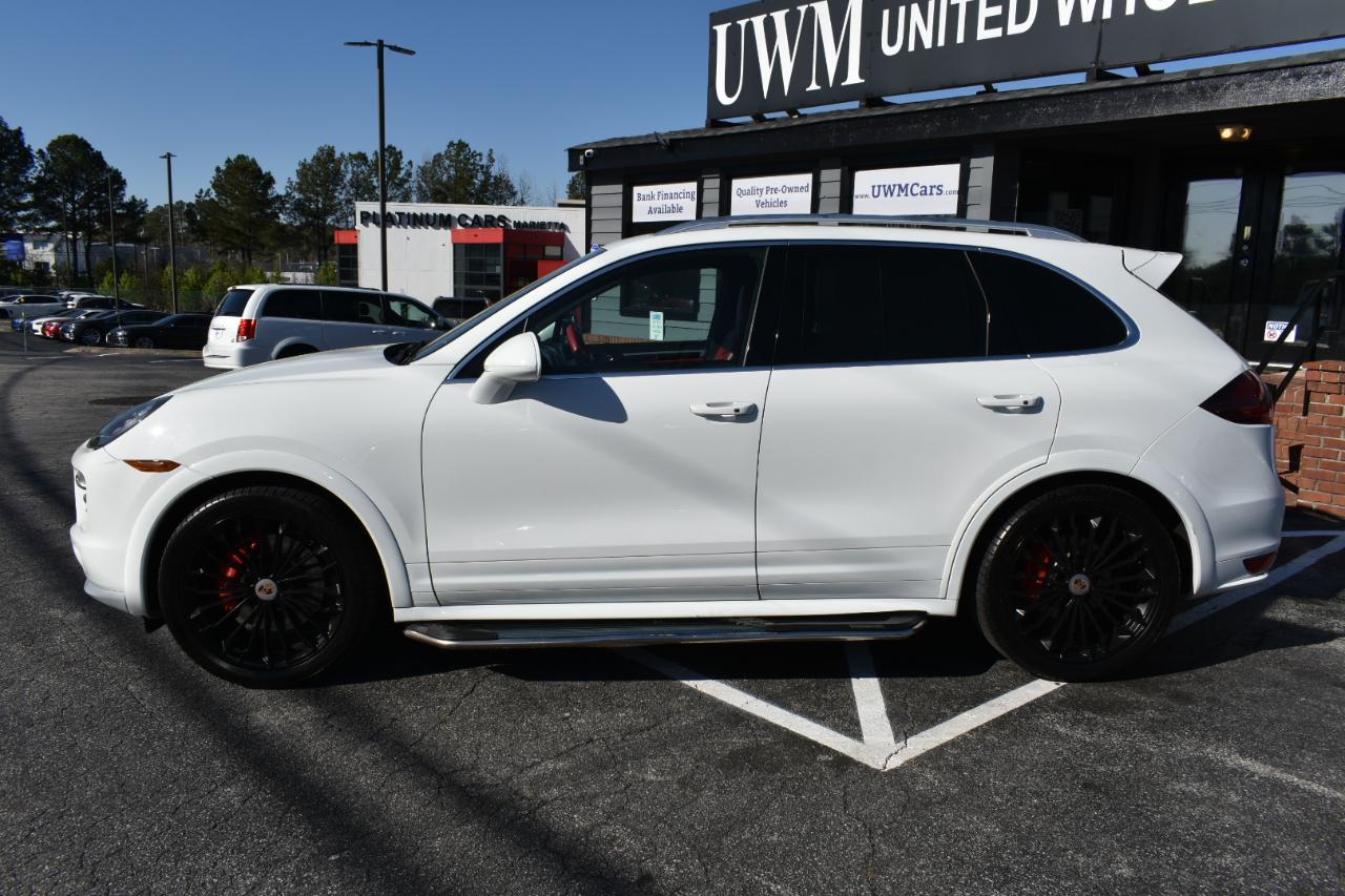 Porsche Cayenne GTS 2014