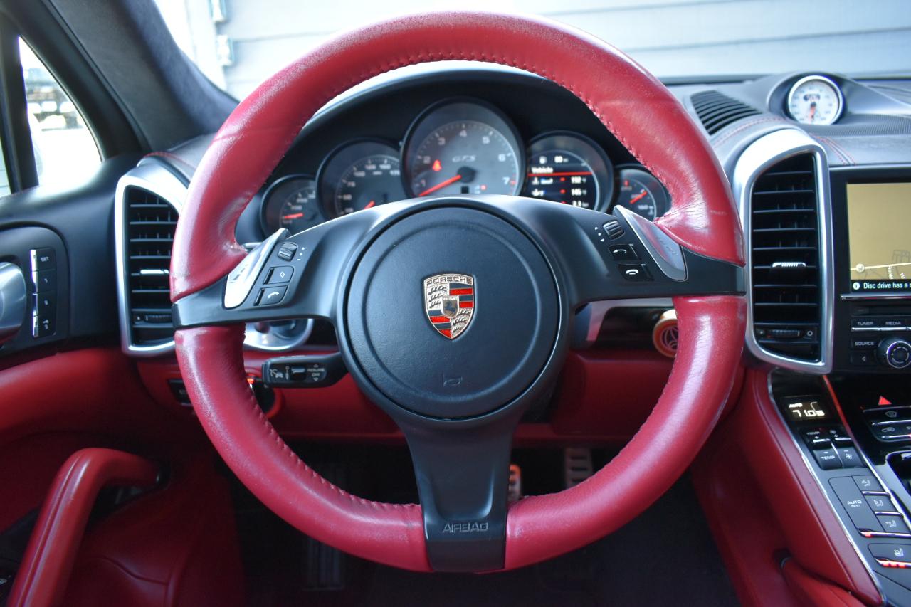 Porsche Cayenne GTS 2014