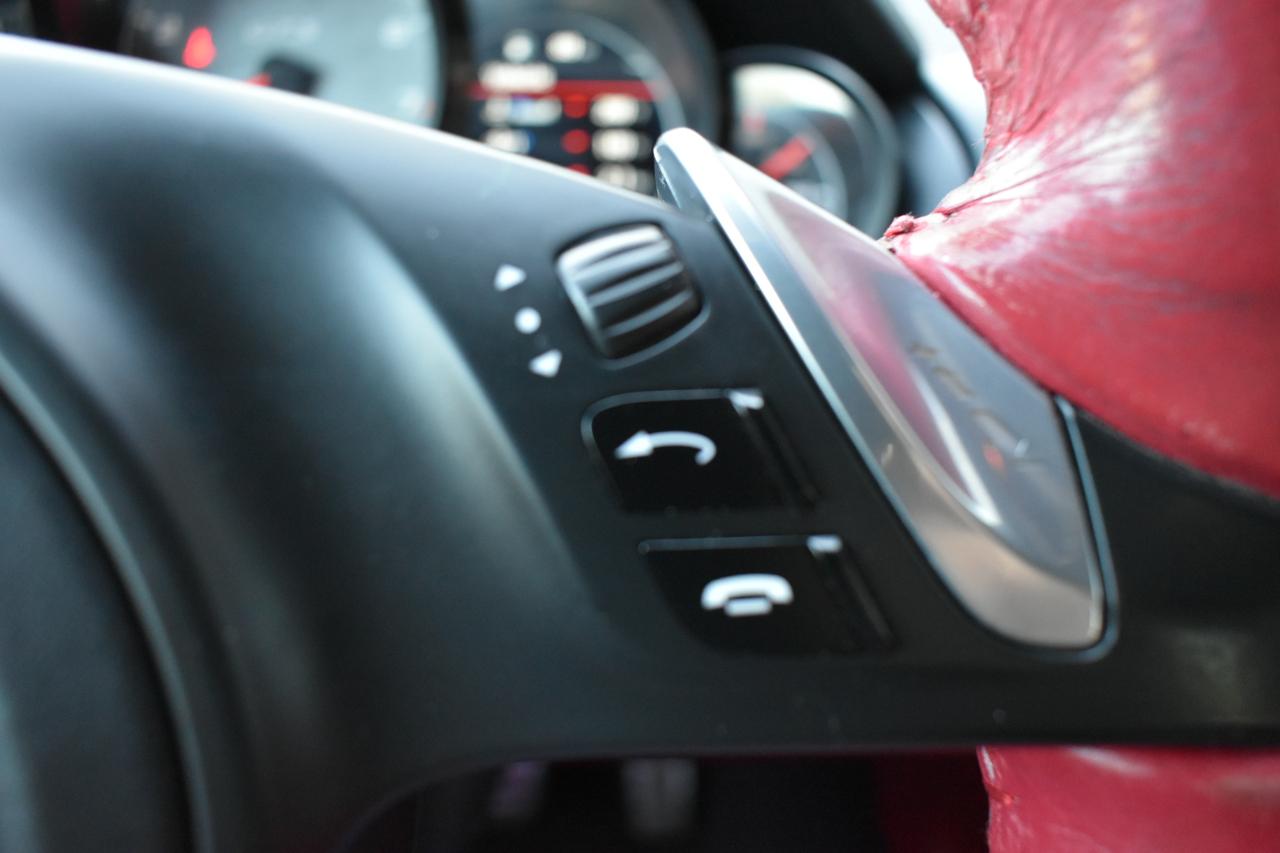 Porsche Cayenne GTS 2014