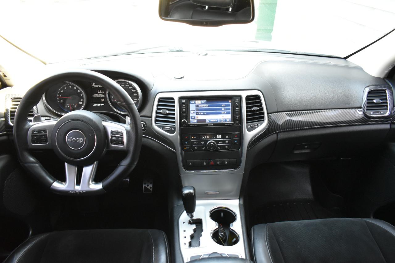 Jeep Grand Cherokee SRT8 4WD 2013