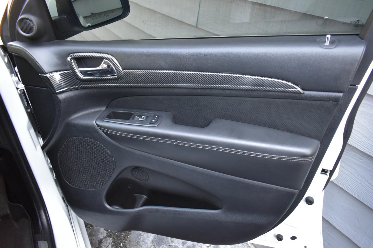 Jeep Grand Cherokee SRT8 4WD 2013