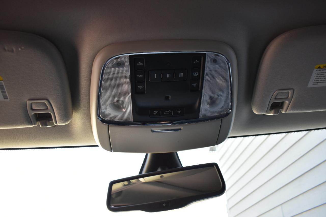 Jeep Grand Cherokee SRT8 4WD 2013