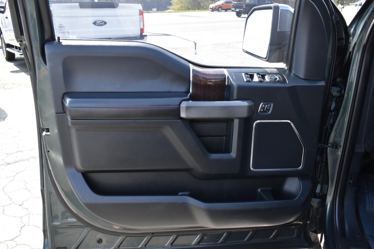 Ford F-150 Platinum SuperCrew 5.5-ft. Bed 4WD 2015