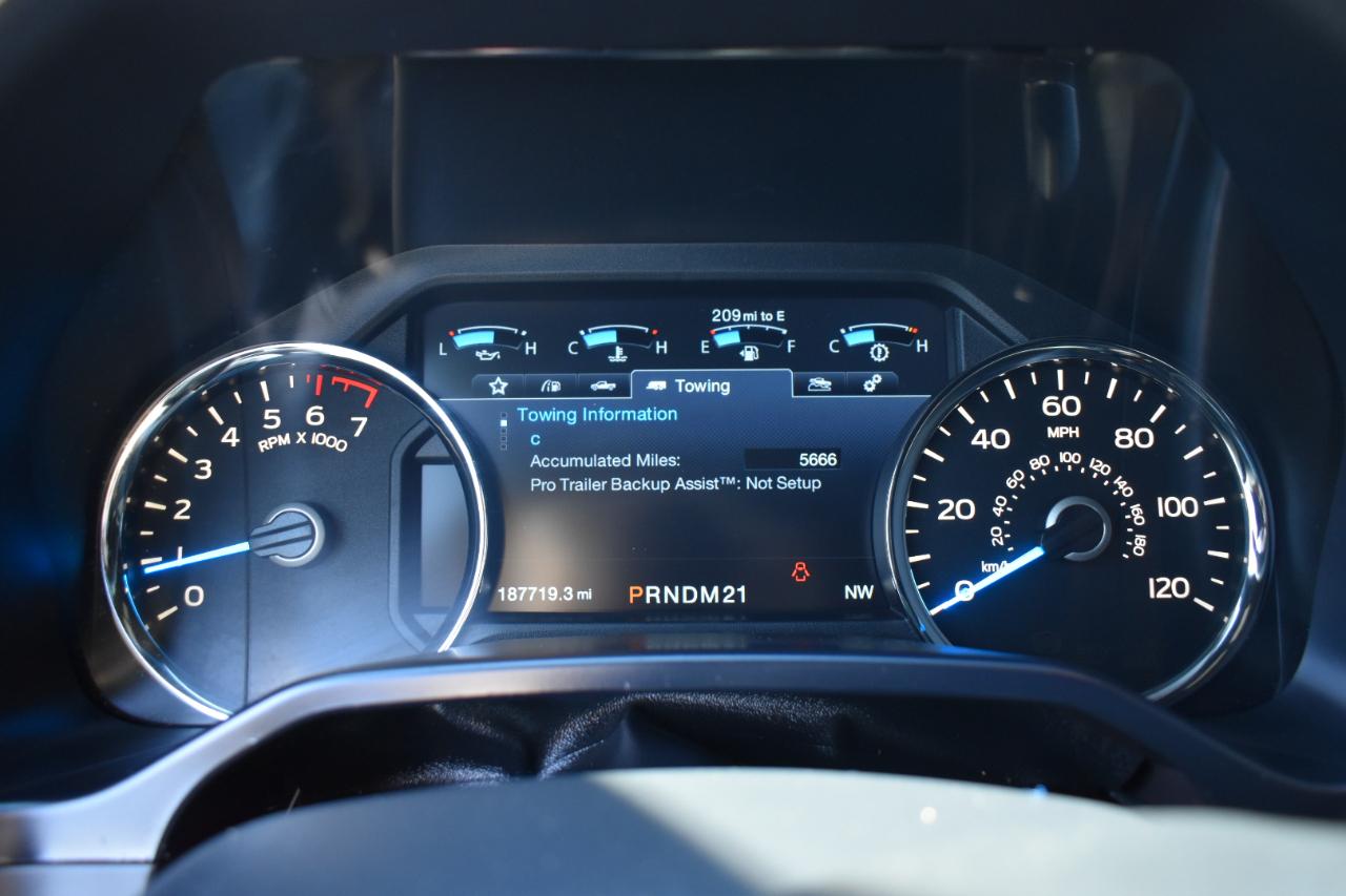 Ford F-150 Platinum SuperCrew 5.5-ft. Bed 2WD 2016