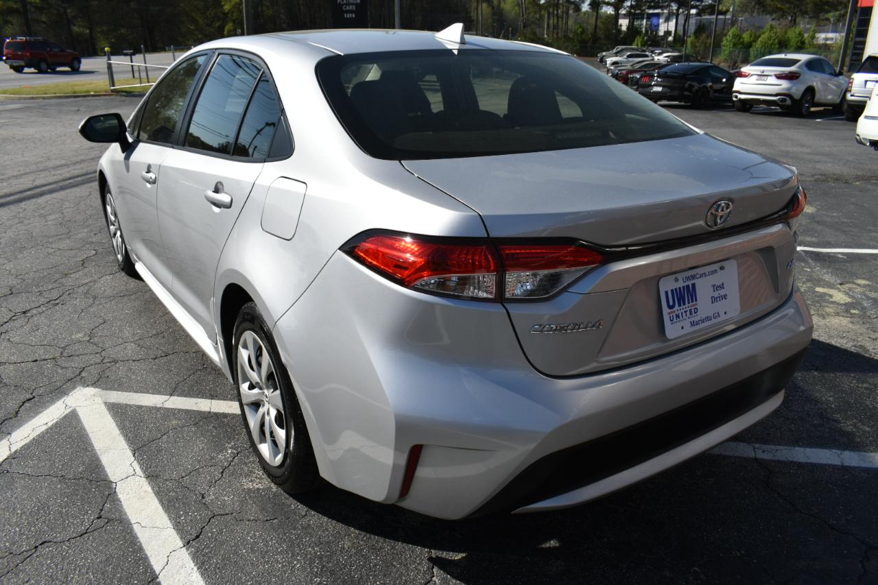 Toyota Corolla LE 2022