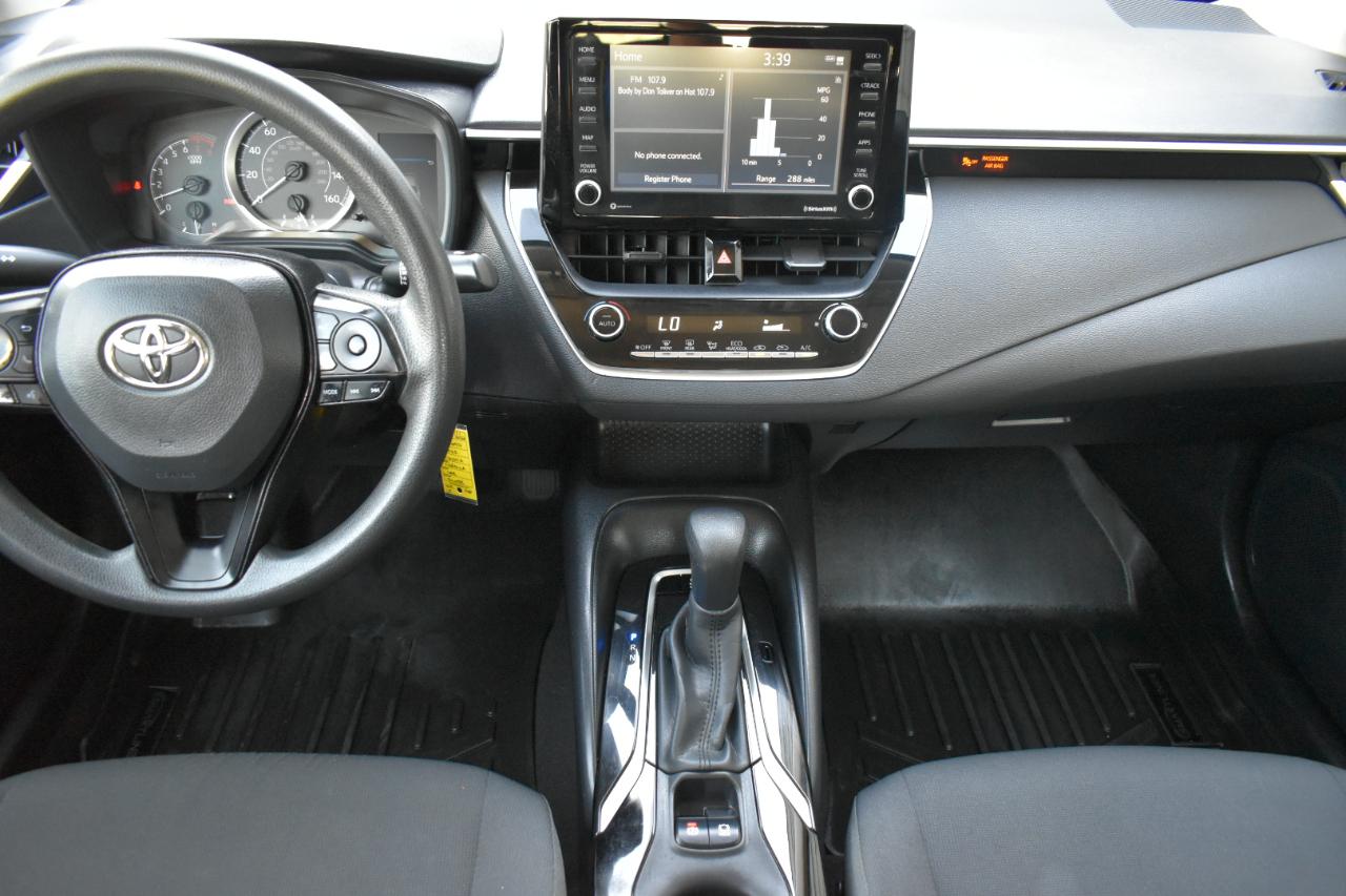Toyota Corolla LE 2022