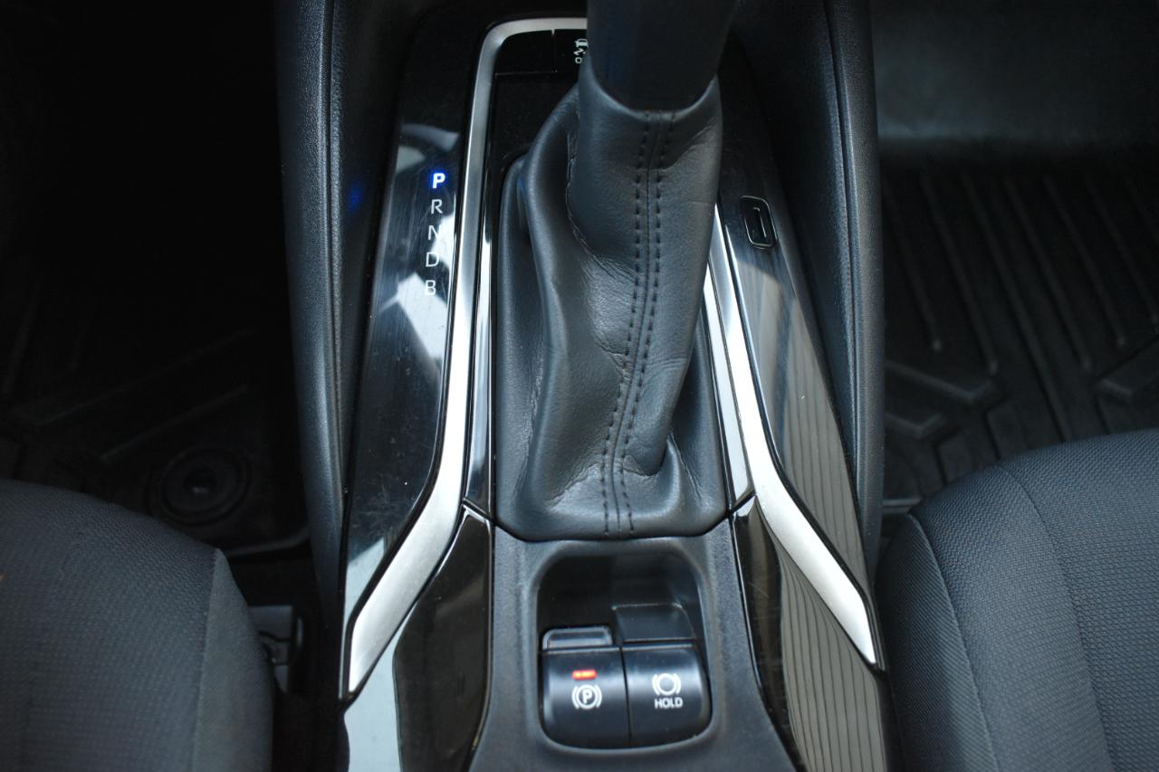 Toyota Corolla LE 2022