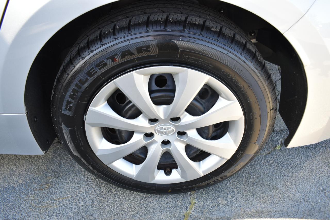 Toyota Corolla LE 2022