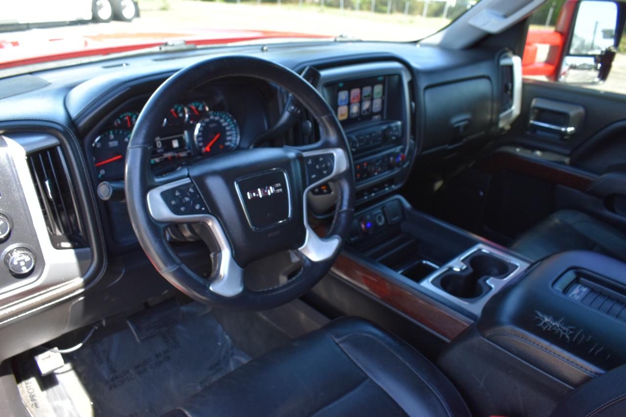 GMC Sierra 1500 SLT Crew Cab 4WD 2017