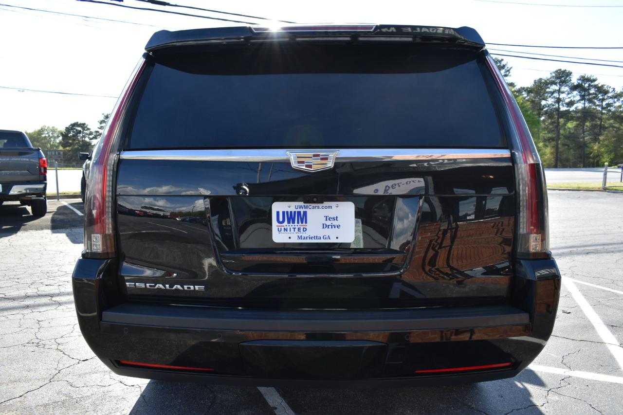 Cadillac Escalade ESV 2WD Premium 2020