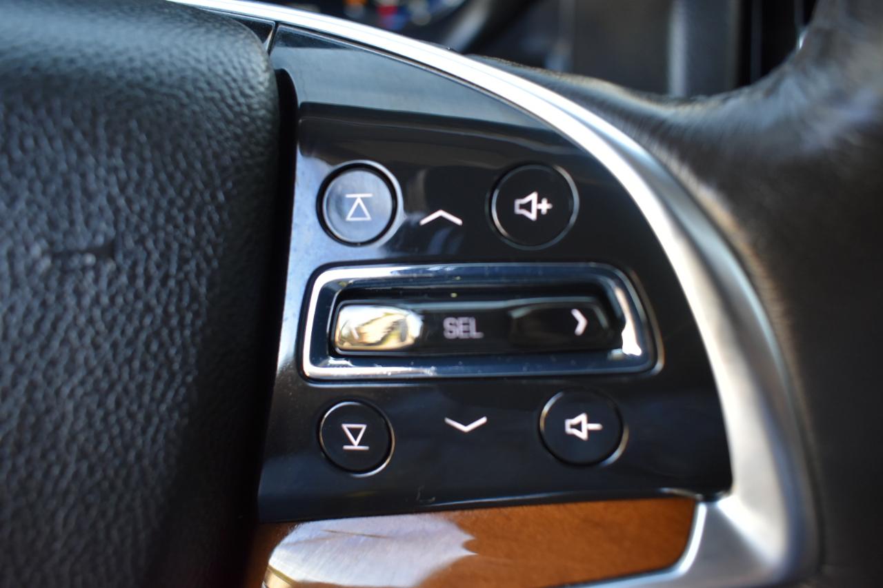 Cadillac Escalade ESV 2WD Premium 2020