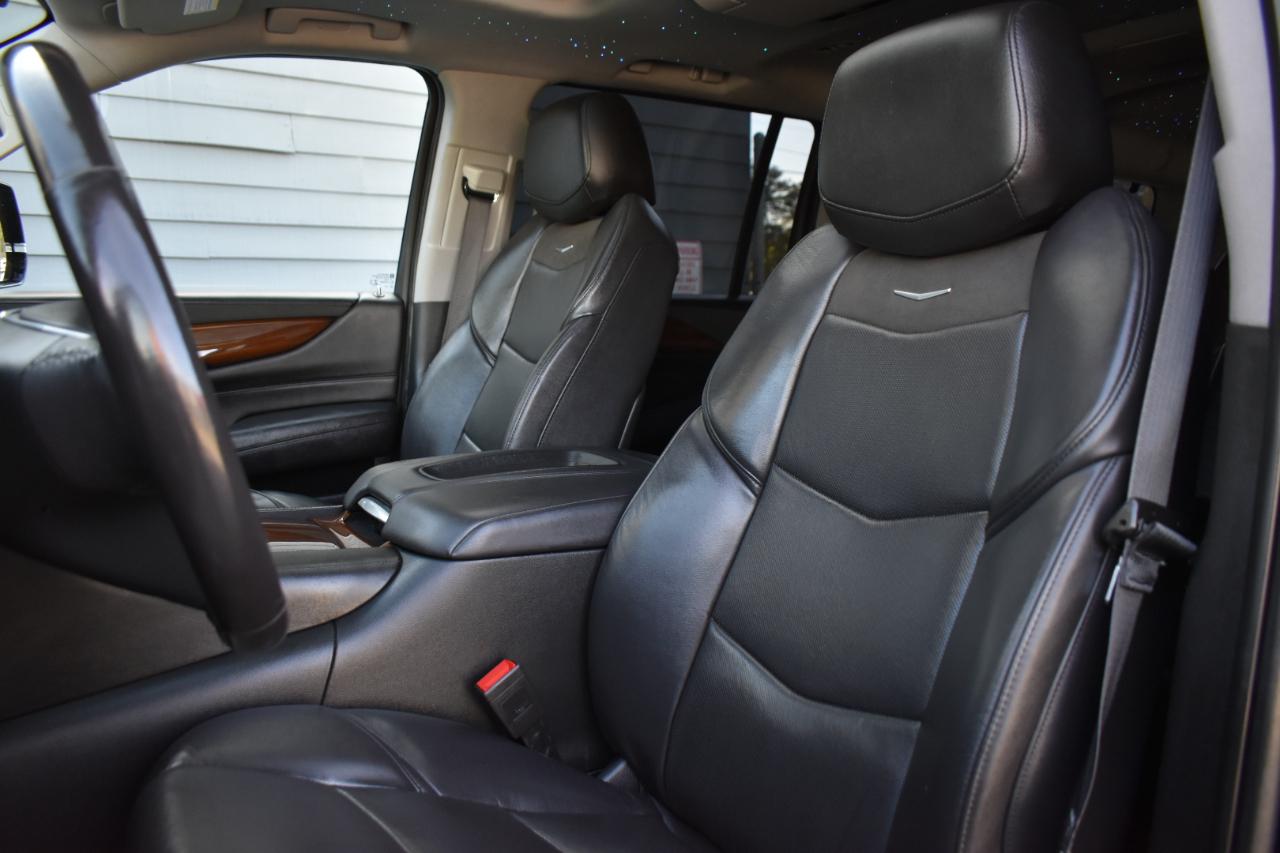 Cadillac Escalade ESV 2WD Premium 2020