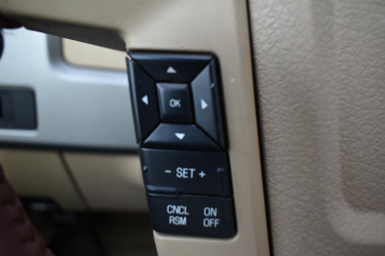 Ford F-150 King Ranch SuperCrew 4WD 2012