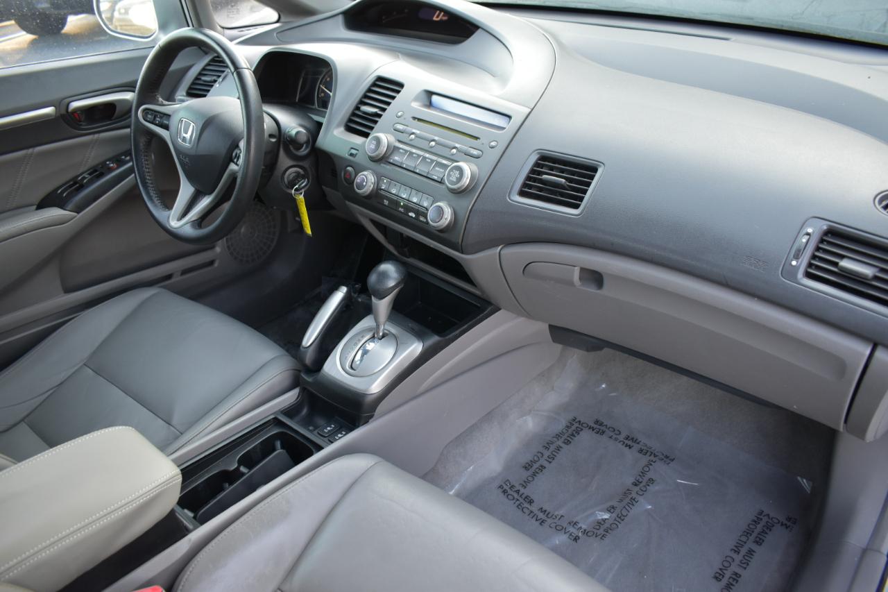 Honda Civic EX-L Sedan 5-Speed AT 2011