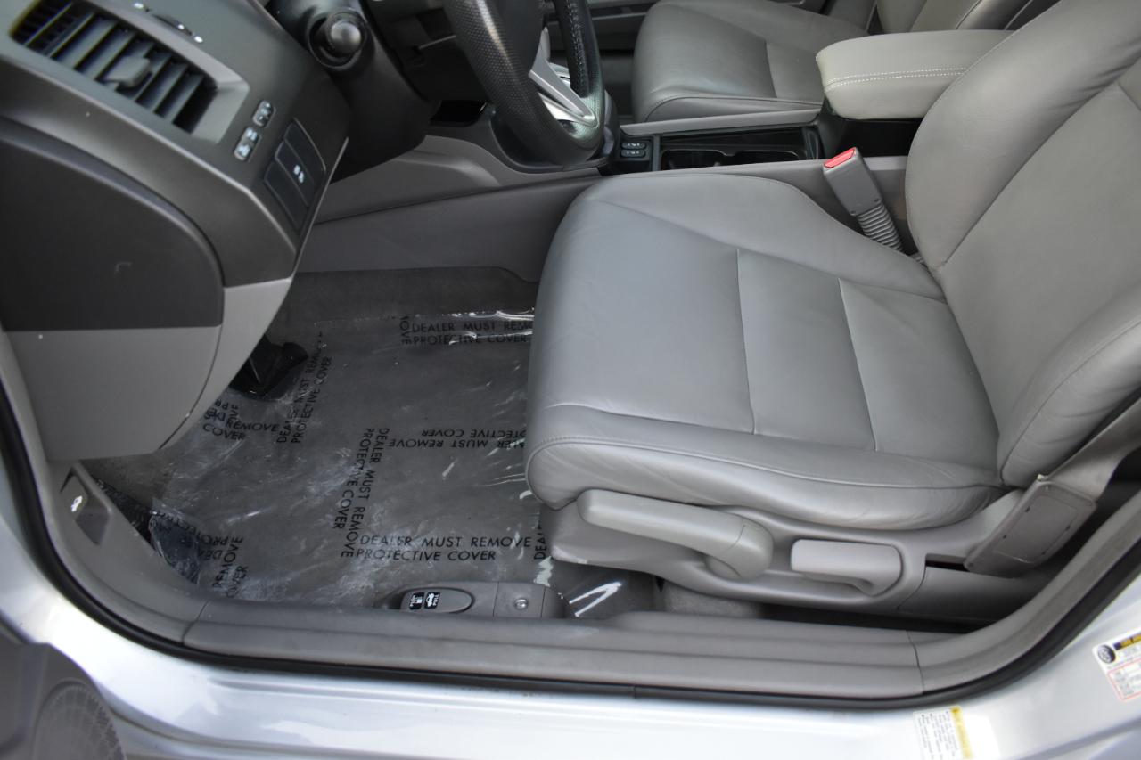 Honda Civic EX-L Sedan 5-Speed AT 2011