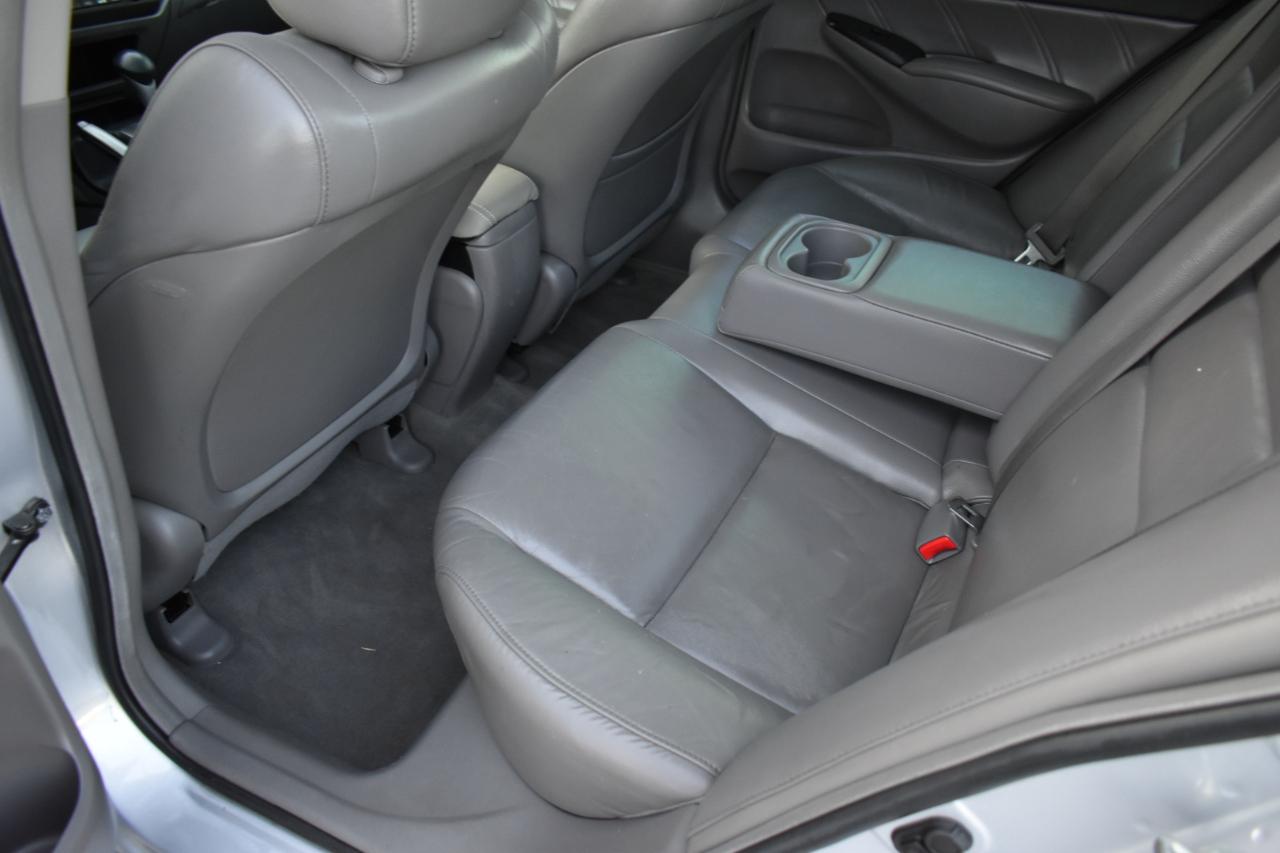 Honda Civic EX-L Sedan 5-Speed AT 2011