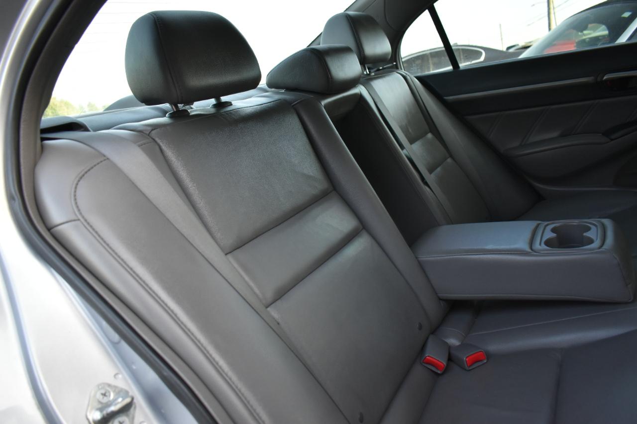 Honda Civic EX-L Sedan 5-Speed AT 2011