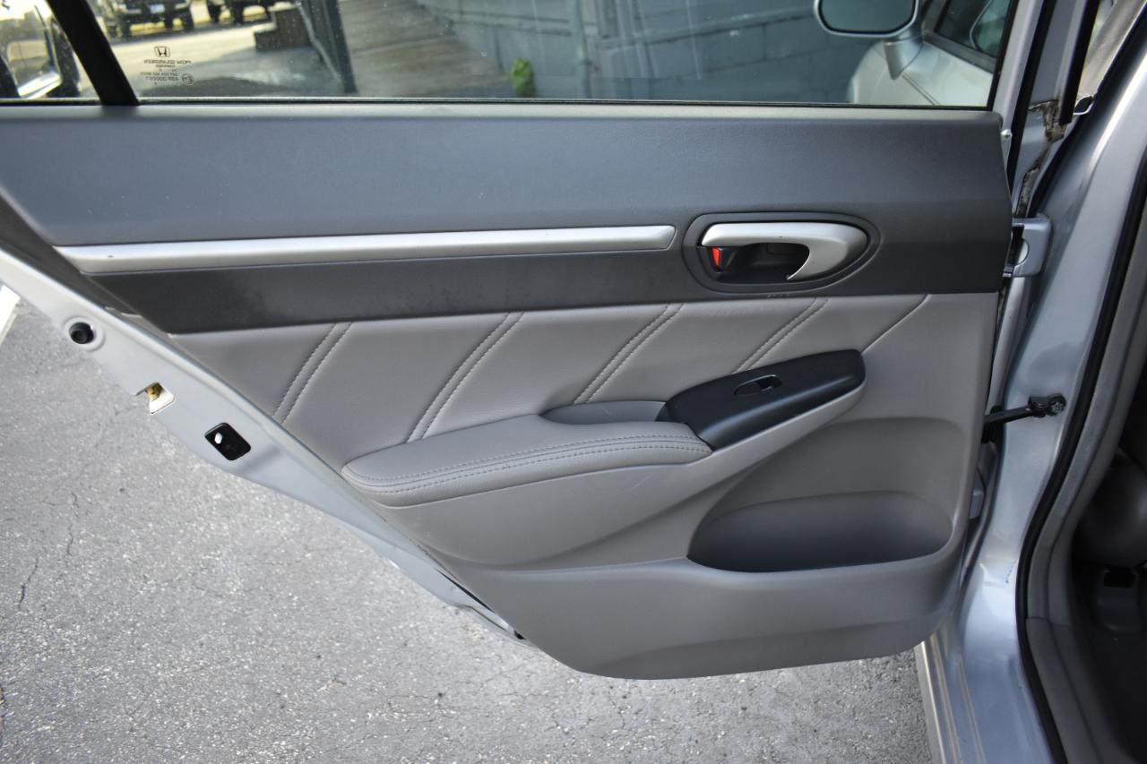 Honda Civic EX-L Sedan 5-Speed AT 2011