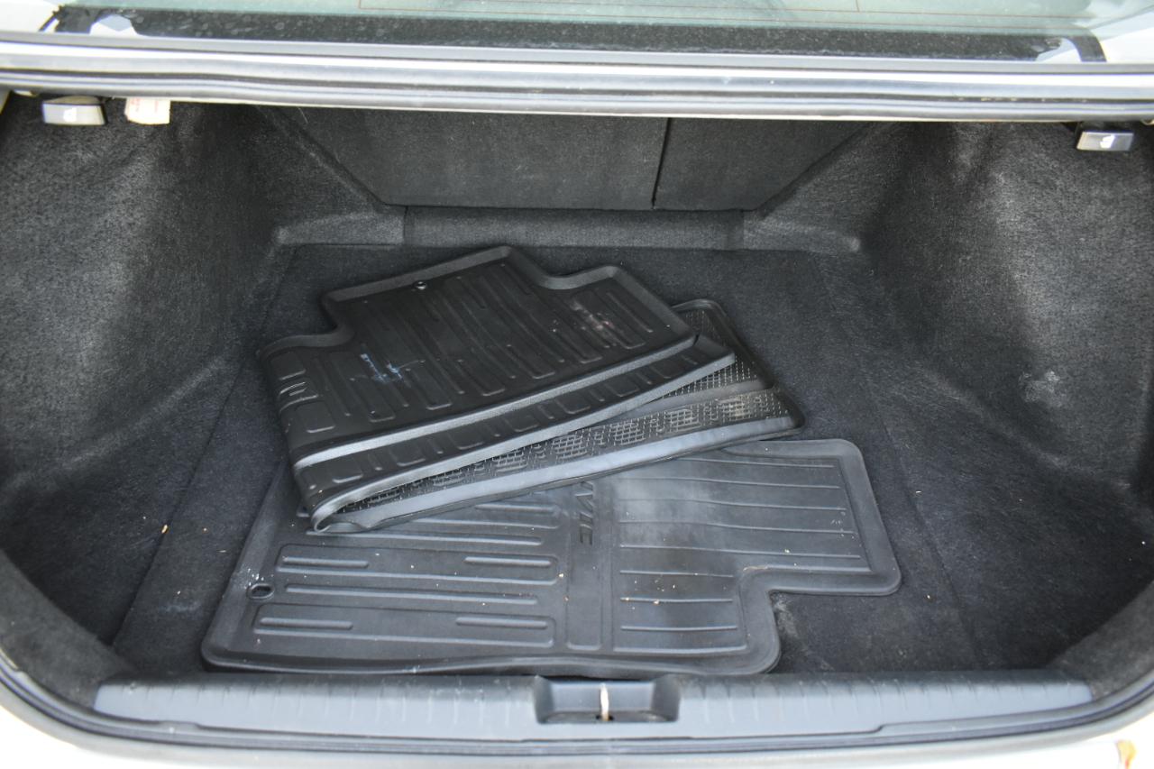 Honda Civic EX-L Sedan 5-Speed AT 2011