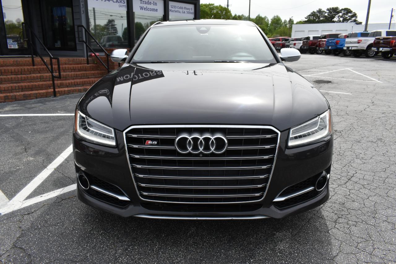 Audi S8 4.0 Sedan quattro Tiptronic 2015