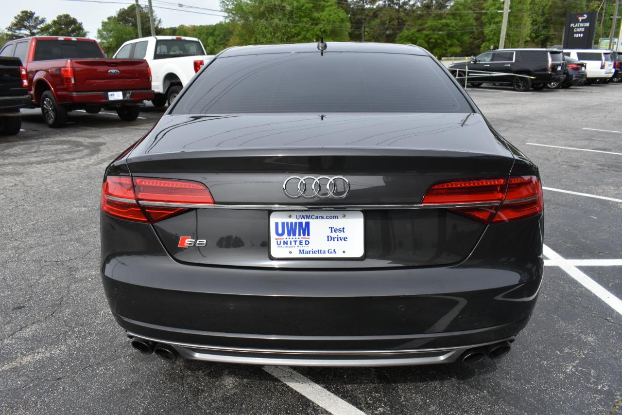 Audi S8 4.0 Sedan quattro Tiptronic 2015