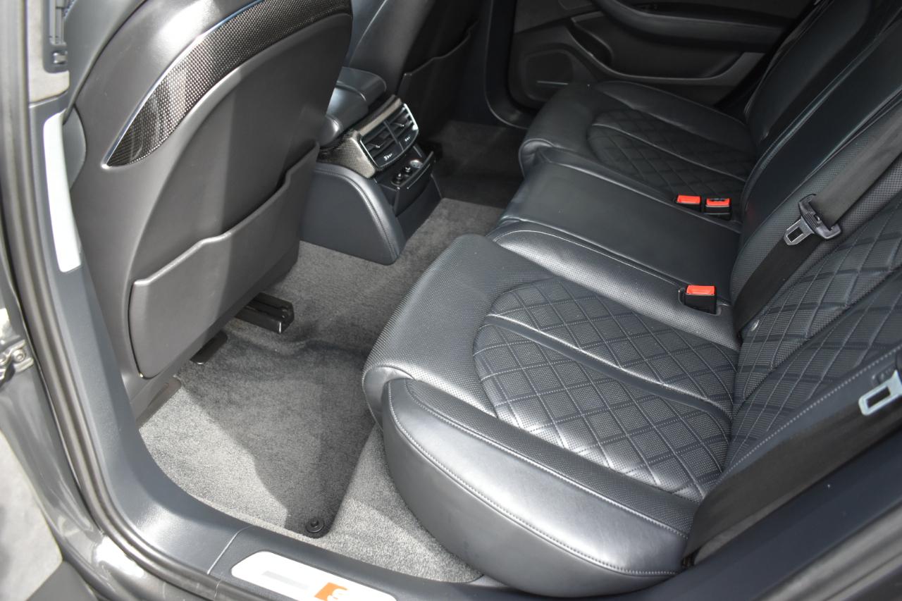 Audi S8 4.0 Sedan quattro Tiptronic 2015