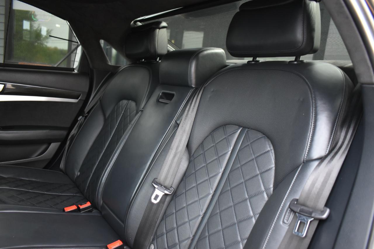 Audi S8 4.0 Sedan quattro Tiptronic 2015