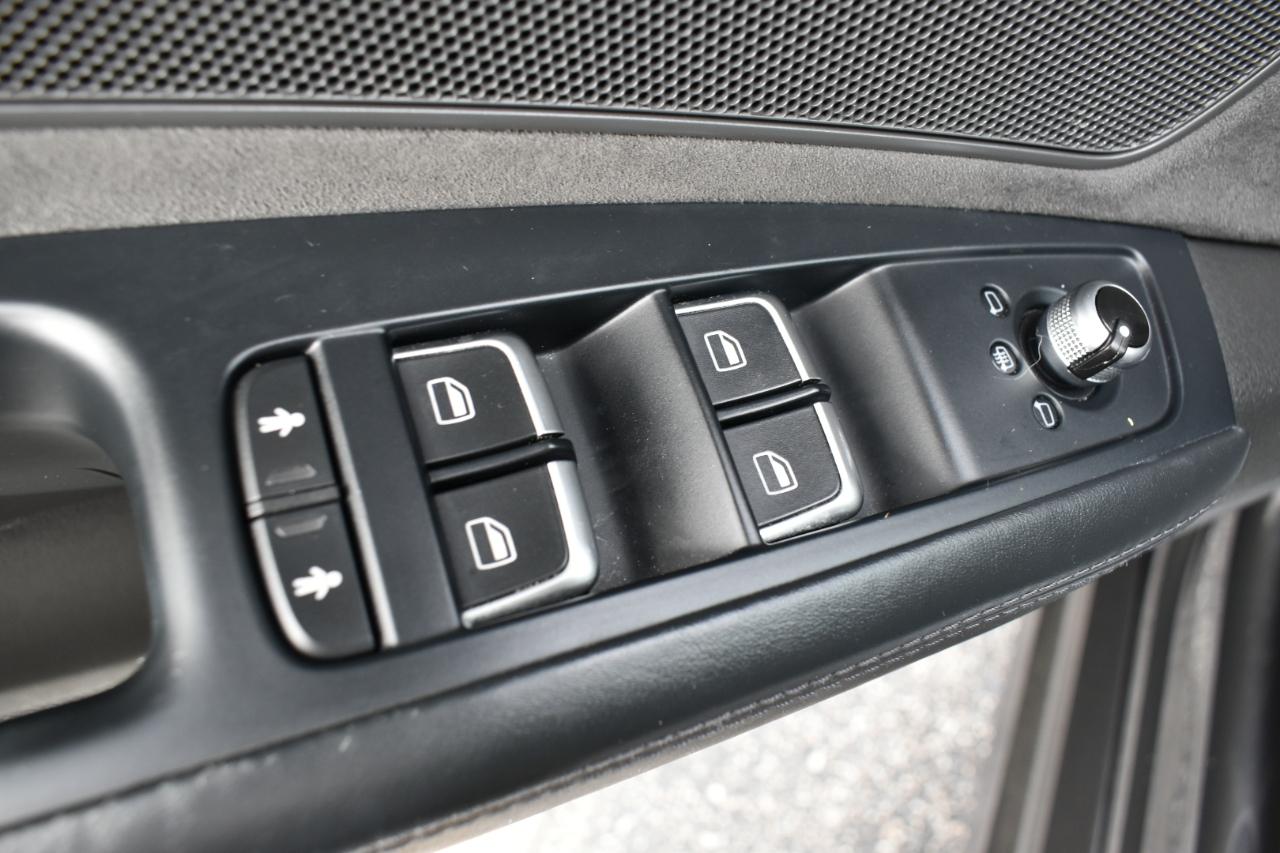 Audi S8 4.0 Sedan quattro Tiptronic 2015