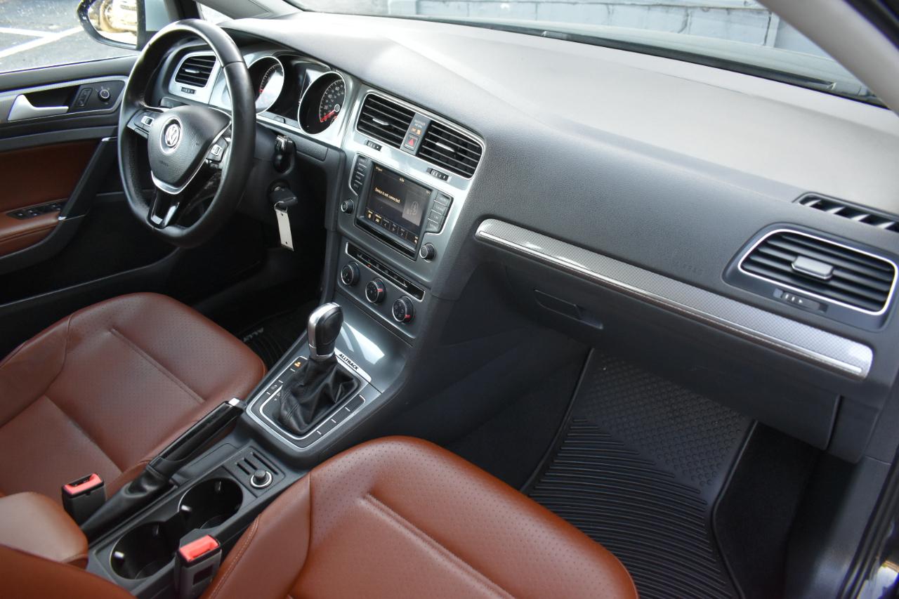 Volkswagen Golf Alltrack TSI S 6A 2017