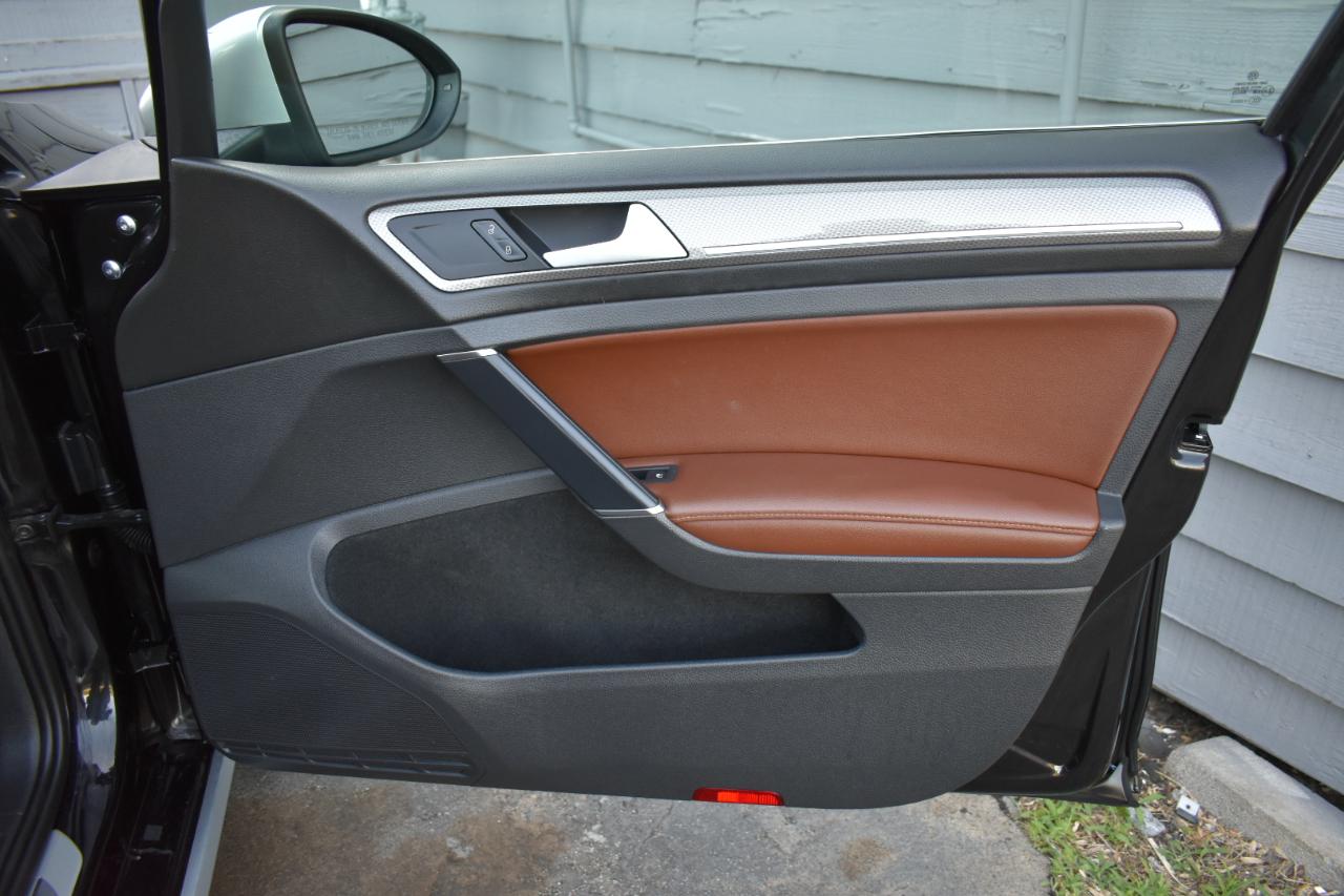 Volkswagen Golf Alltrack TSI S 6A 2017